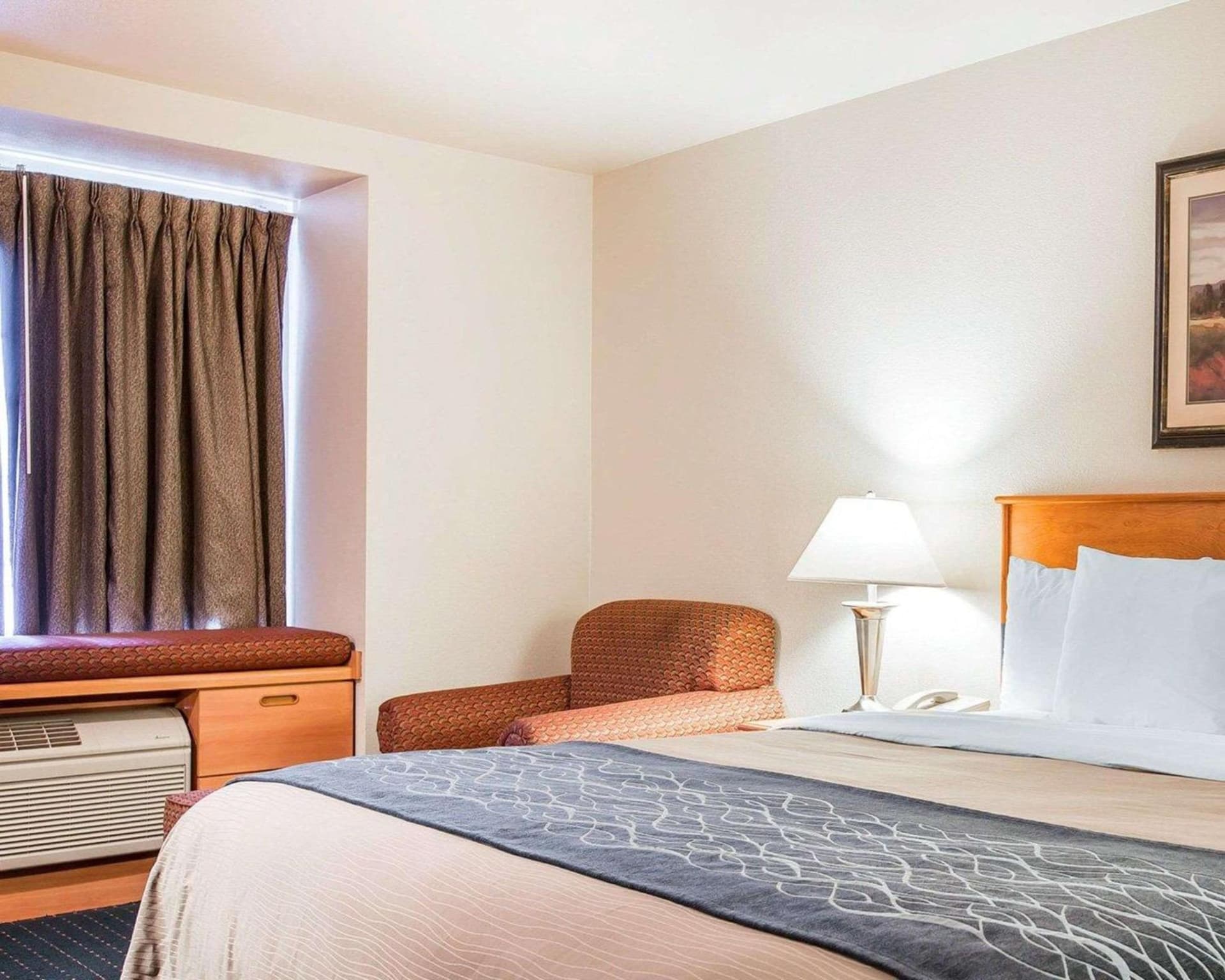 Comfort Inn & Suites Salinas City Center Area gallery photo in Salinas, CA — image 23