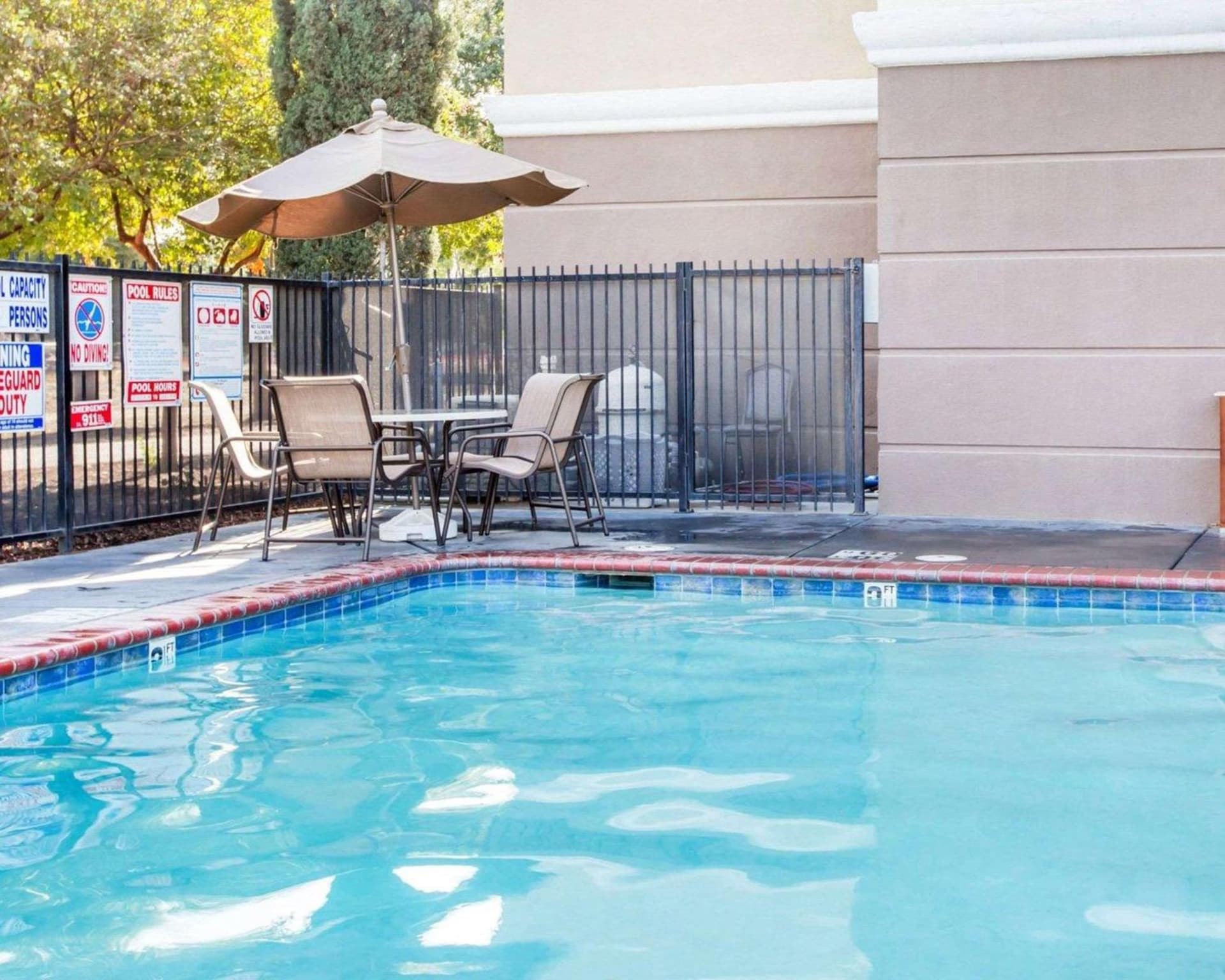Comfort Suites Clovis - Fresno gallery photo in Clovis, CA — image 32