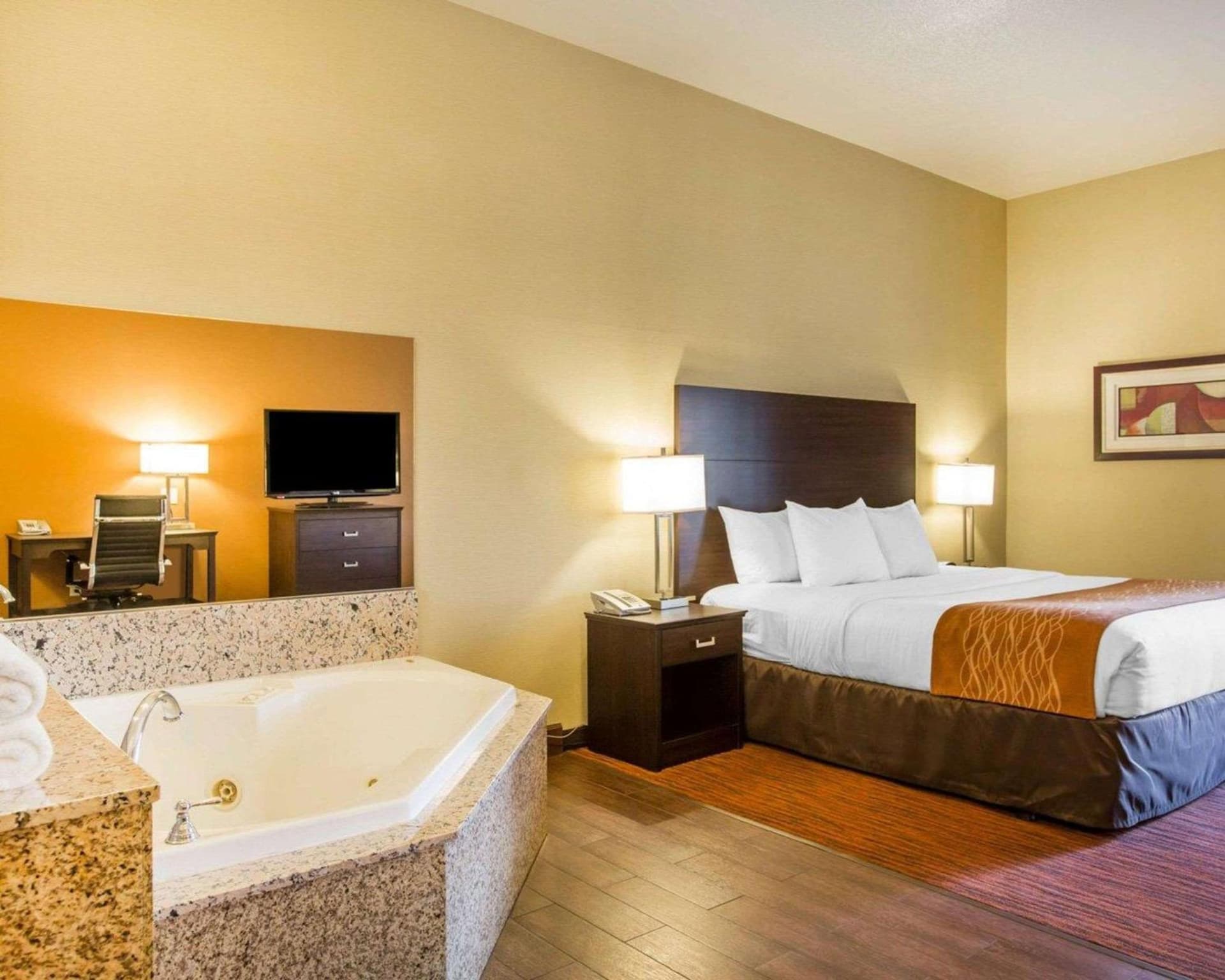 Comfort Suites Clovis - Fresno gallery photo in Clovis, CA — image 30