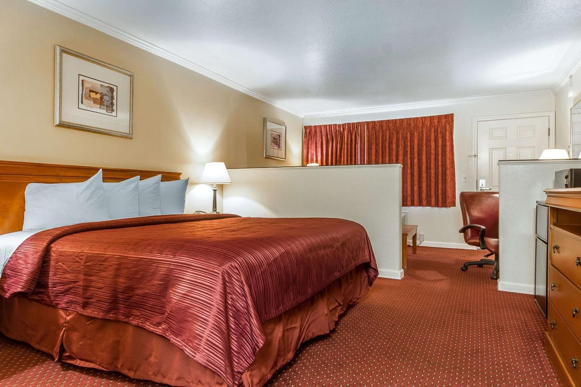 Quality Inn & Suites Gilroy gallery photo in Gilroy, CA — image 31