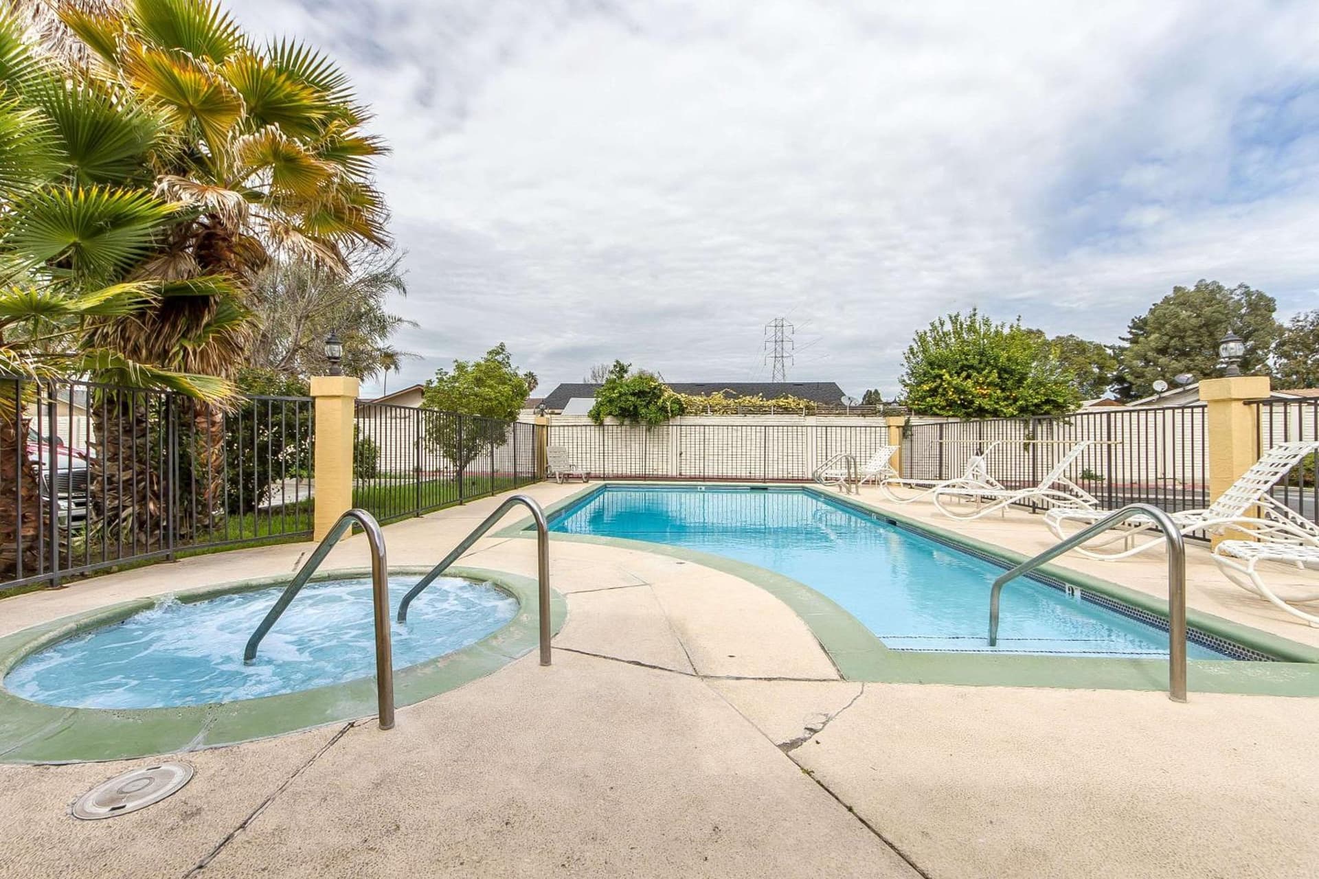 Quality Inn & Suites Gilroy gallery photo in Gilroy, CA — image 30