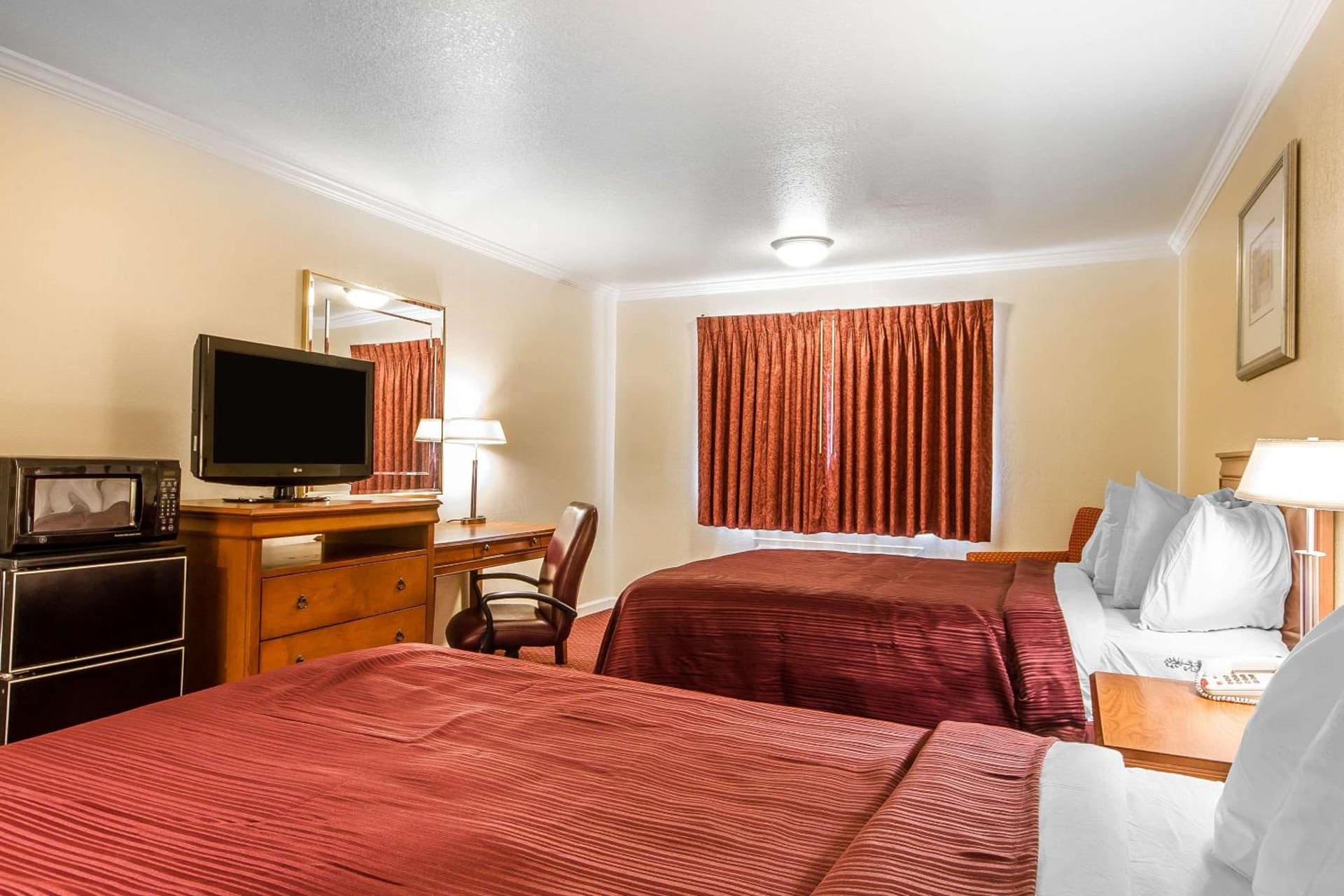 Quality Inn & Suites Gilroy gallery photo in Gilroy, CA — image 24