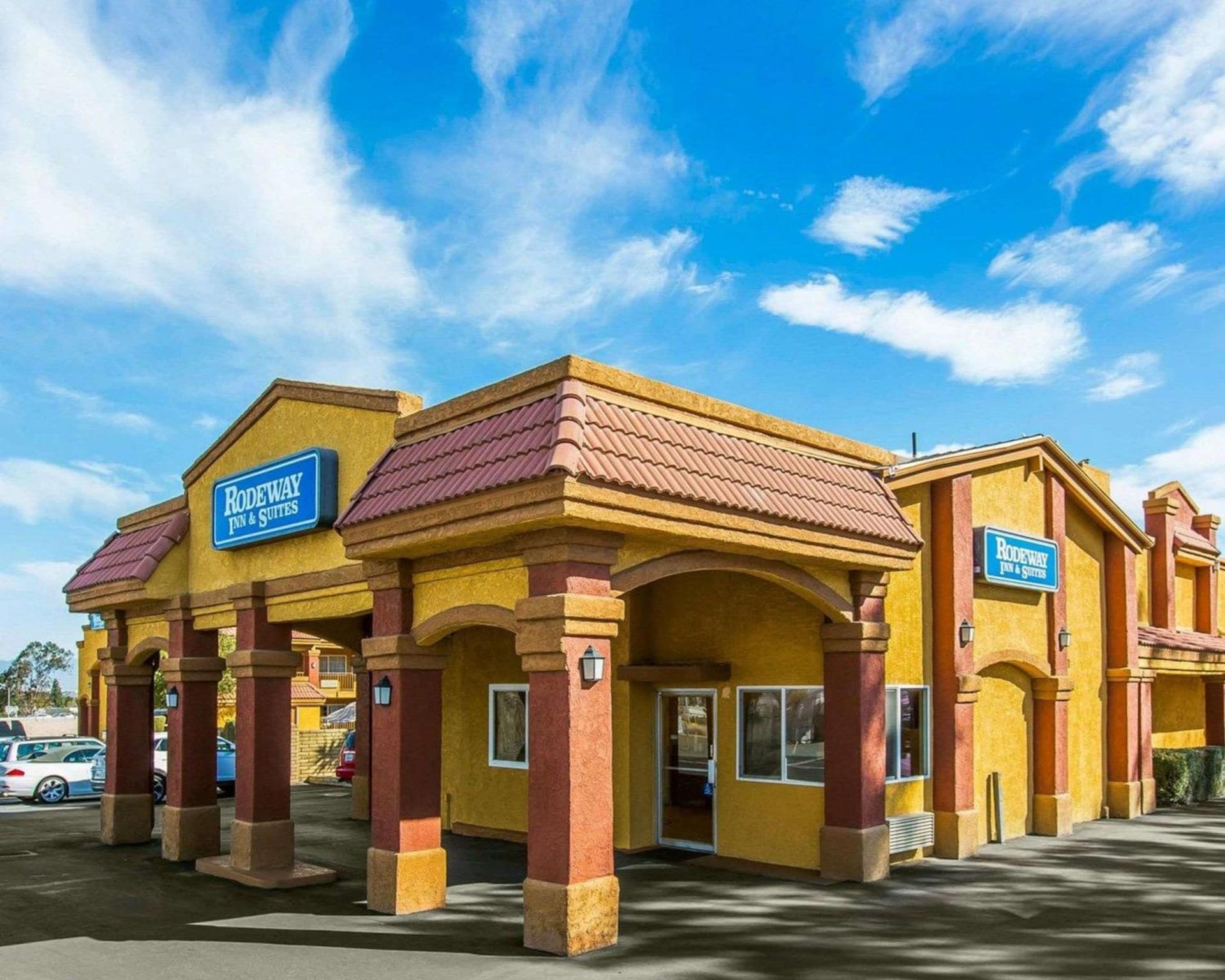 Rodeway Inn & Suites Corona gallery photo in Corona, CA — image 24