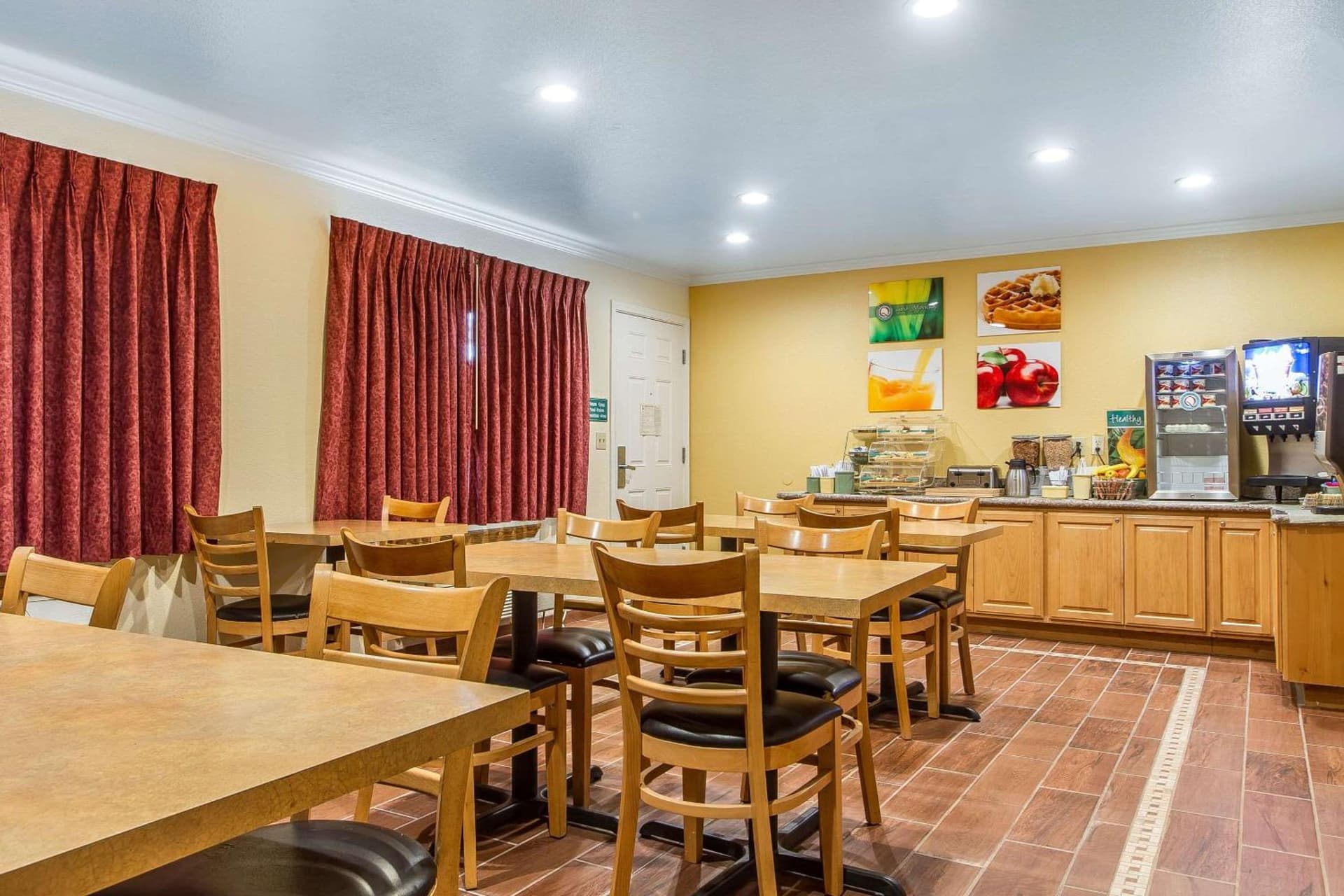 Quality Inn & Suites Gilroy gallery photo in Gilroy, CA — image 42