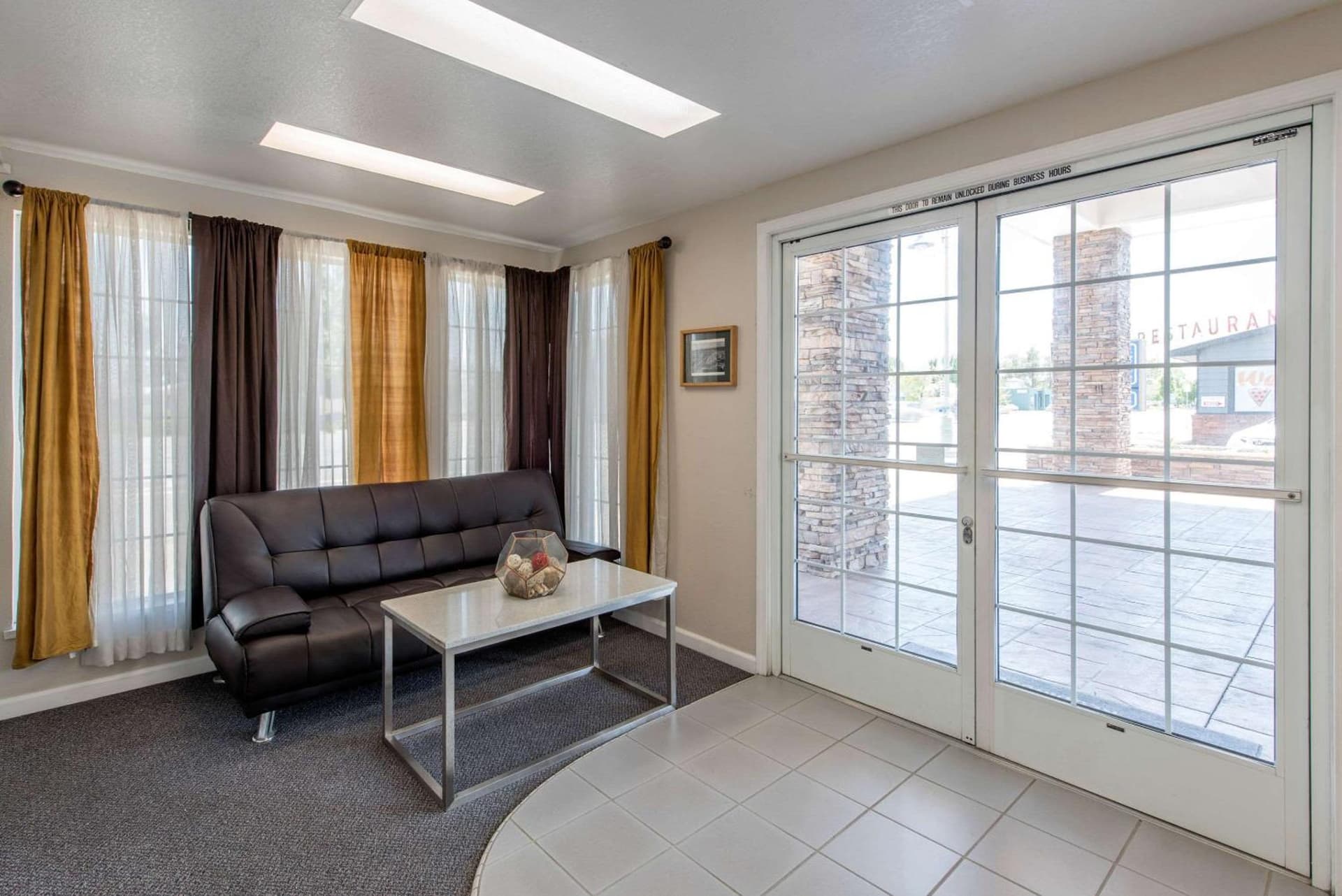 Abode property views in Redding, CA — gallery photo 3