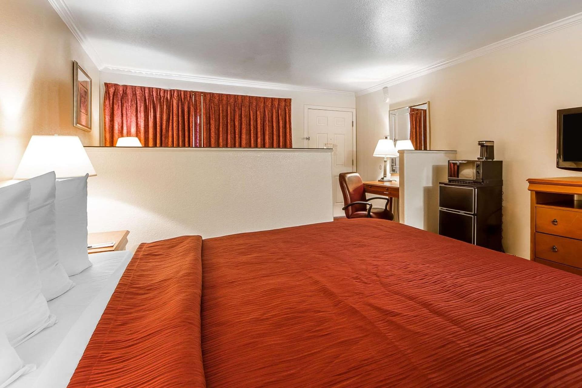 Quality Inn & Suites Gilroy gallery photo in Gilroy, CA — image 18