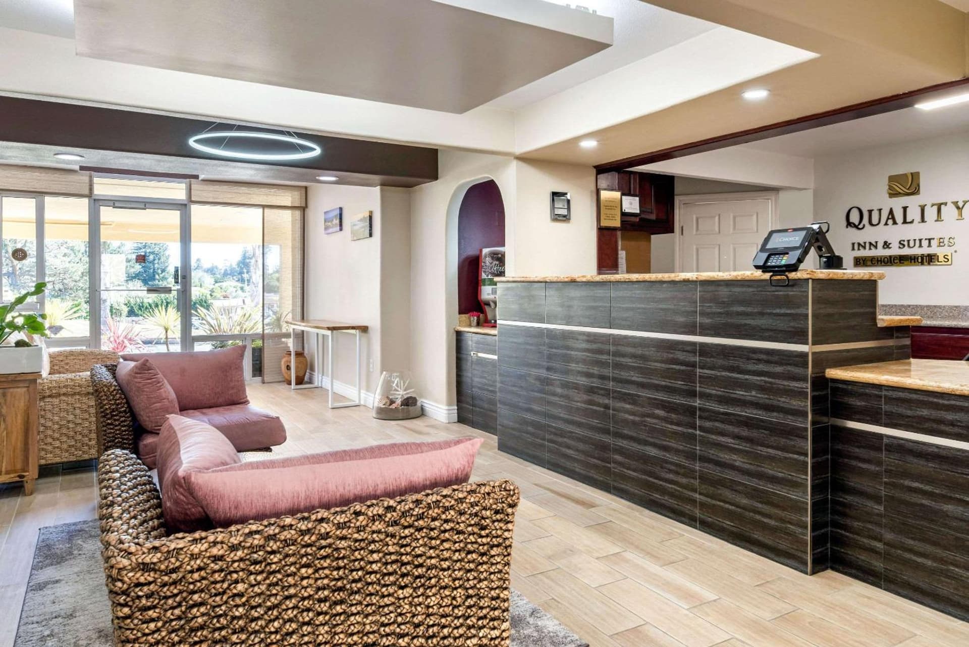 Quality Inn & Suites Capitola By the Sea gallery photo in Capitola, CA — image 6