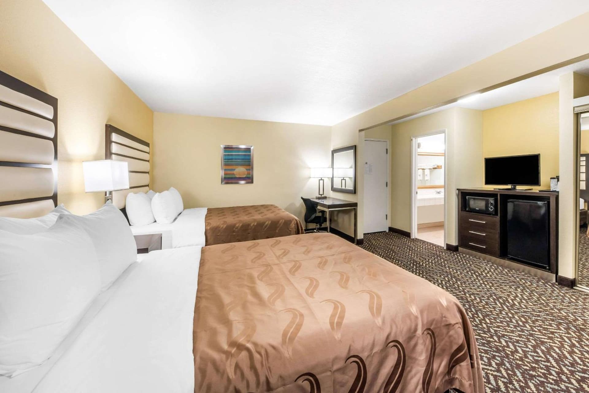 Quality Inn & Suites Capitola By the Sea interior in Capitola, CA — gallery photo 2