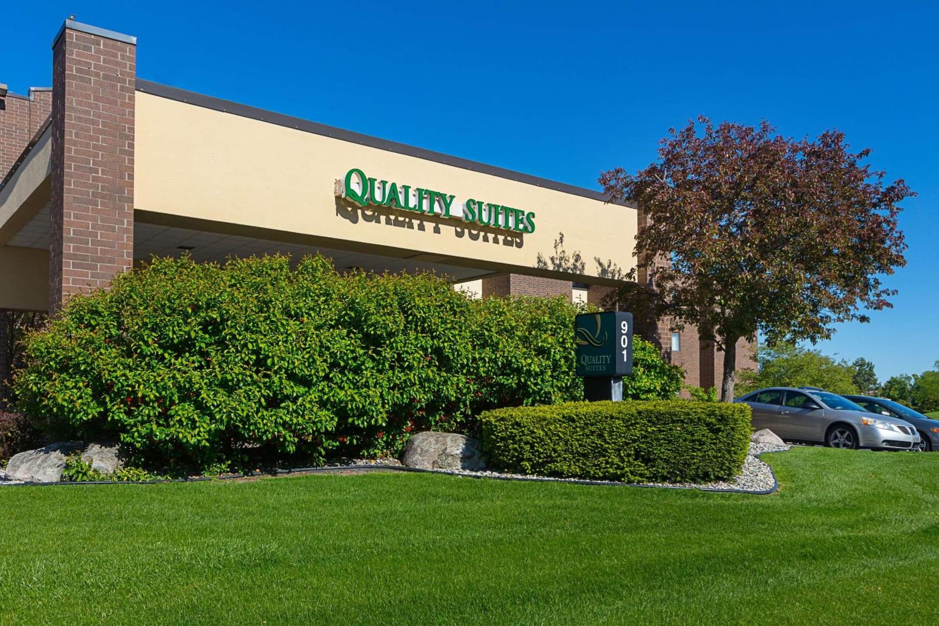 Quality Suites Lansing West gallery photo in Lansing, MI — image 24