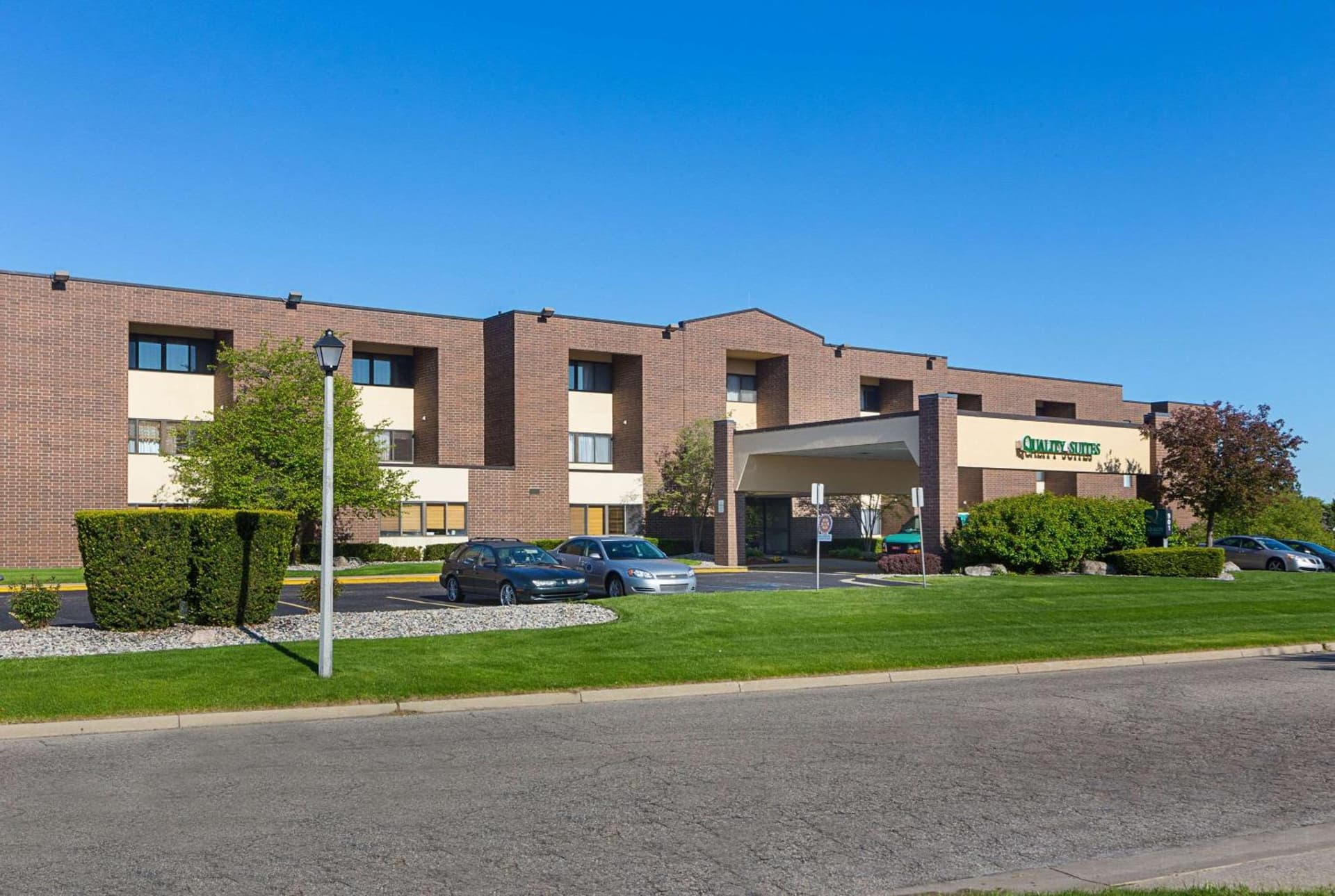 Quality Suites Lansing West gallery photo in Lansing, MI — image 20