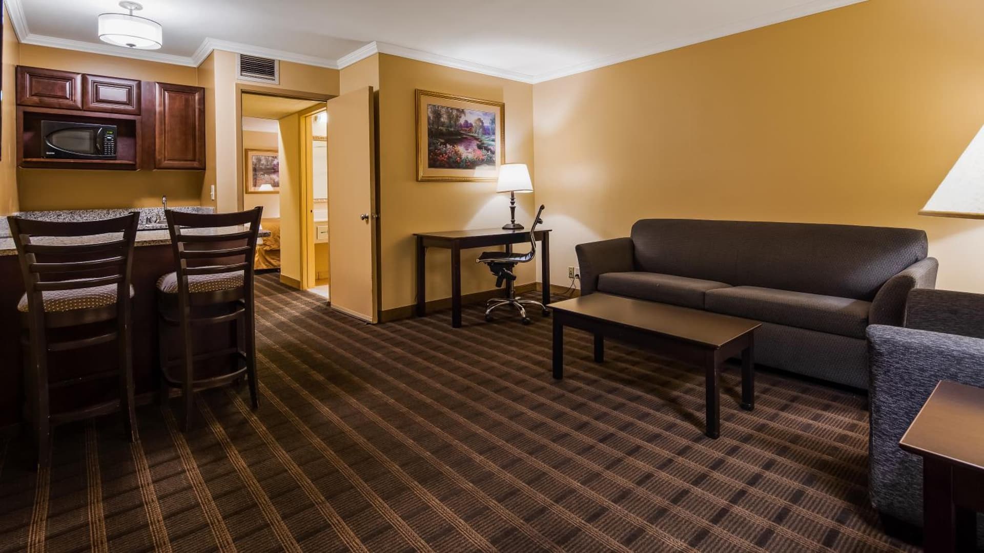 Best Western Inn & Suites property views in Ontario, OR — gallery photo 3