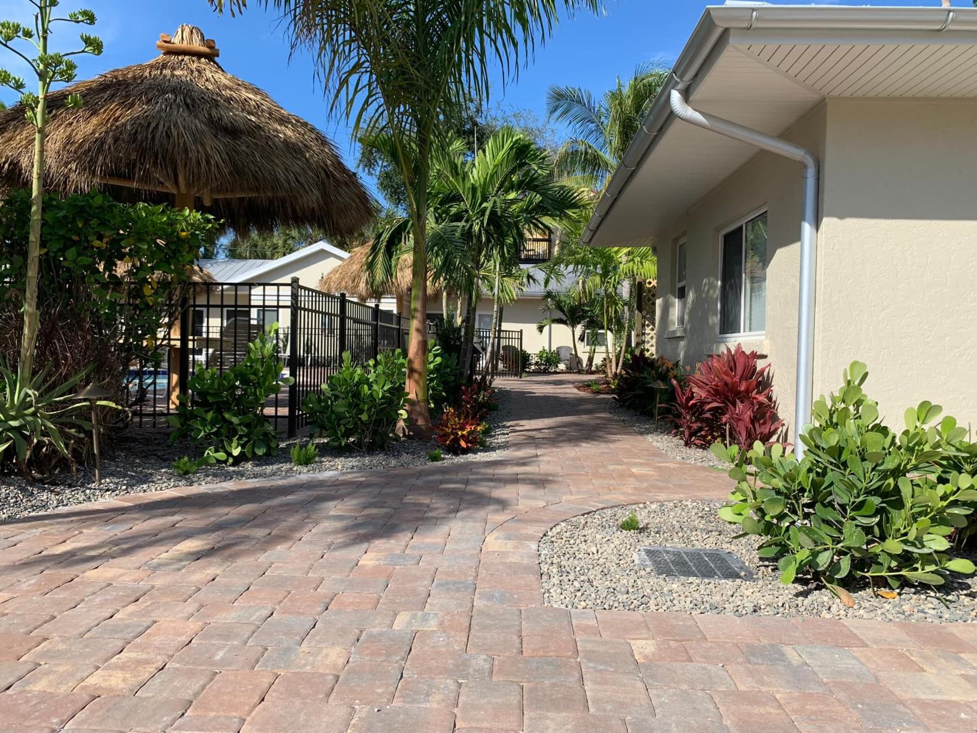 Twin Palms at Siesta gallery photo in Siesta Key, FL — image 44