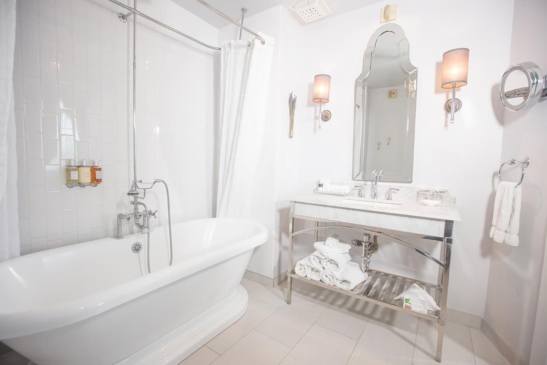 The Culver Hotel property views in Los Angeles, CA — gallery photo 3
