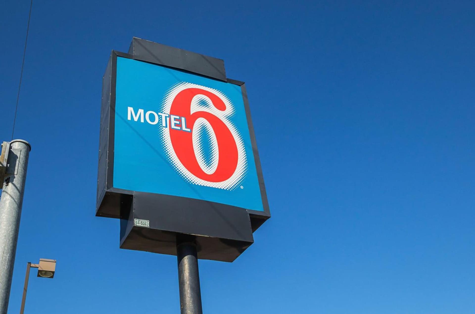 Motel 6-Marshalltown, IA interior in Marshalltown, IA — gallery photo 2