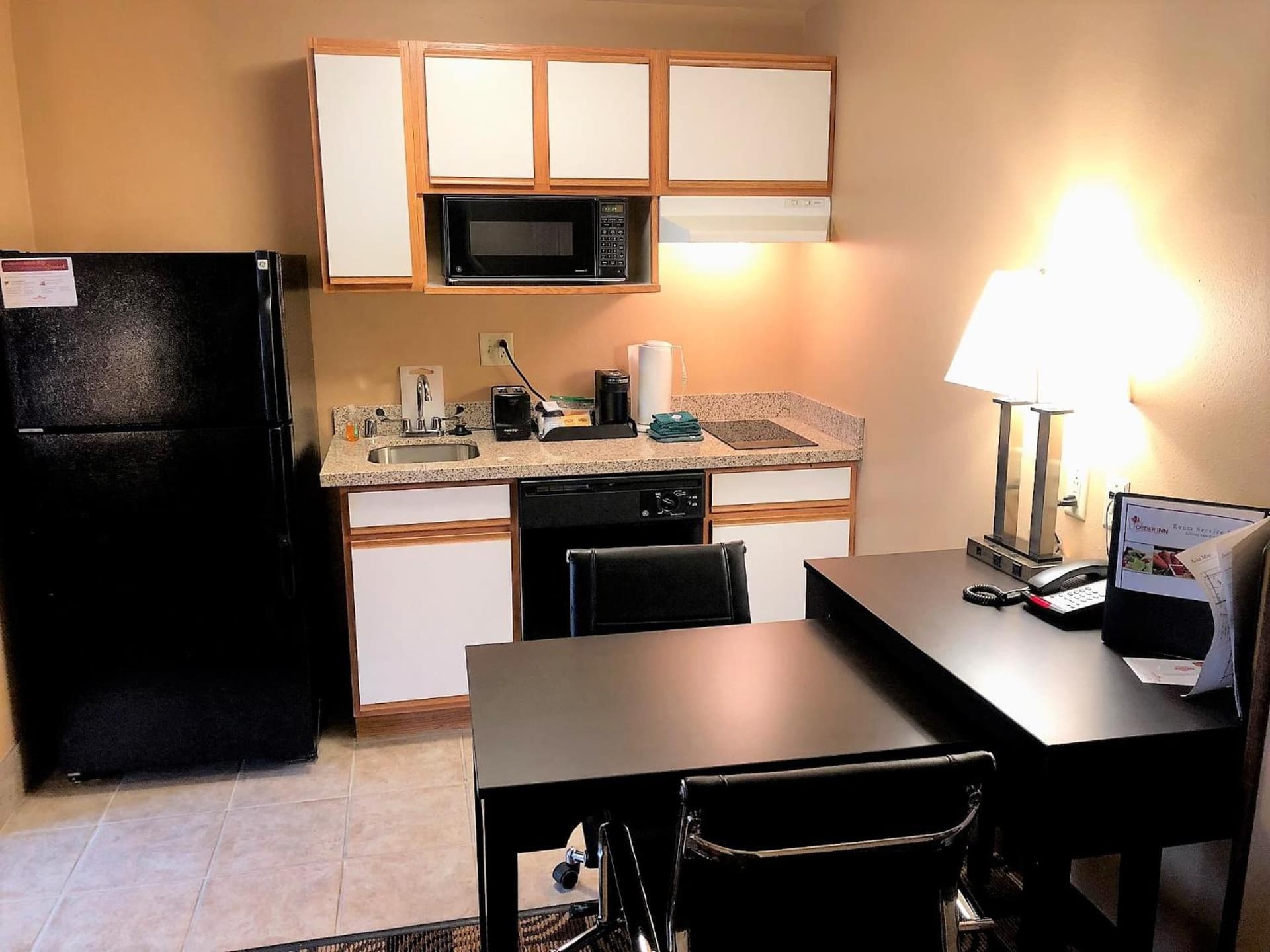 Hawthorn Extended Stay by Wyndham Milwaukee Airport gallery photo in Milwaukee, WI — image 9