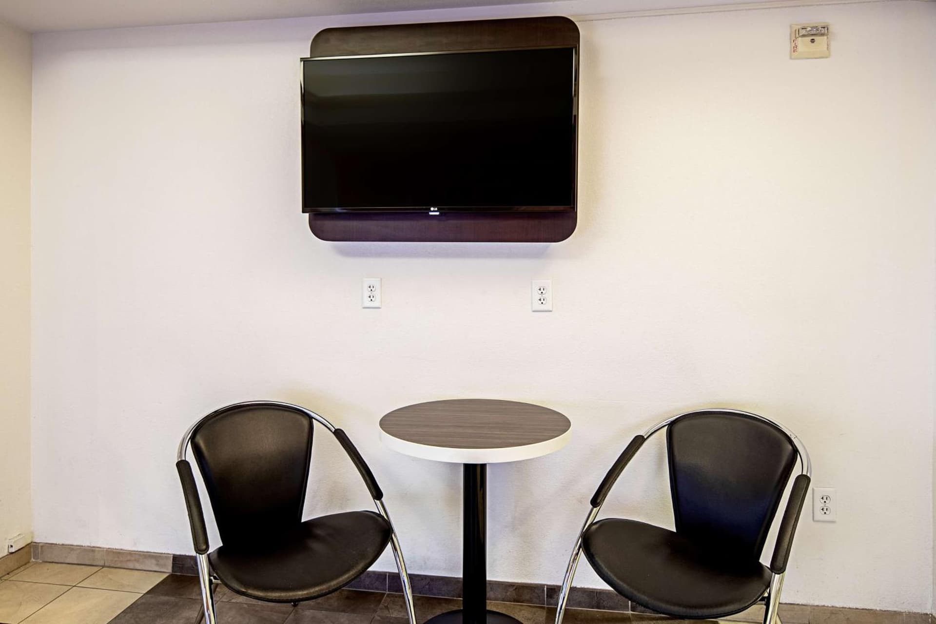 Motel 6-Anchorage, AK - Midtown gallery photo in Anchorage, AK — image 30