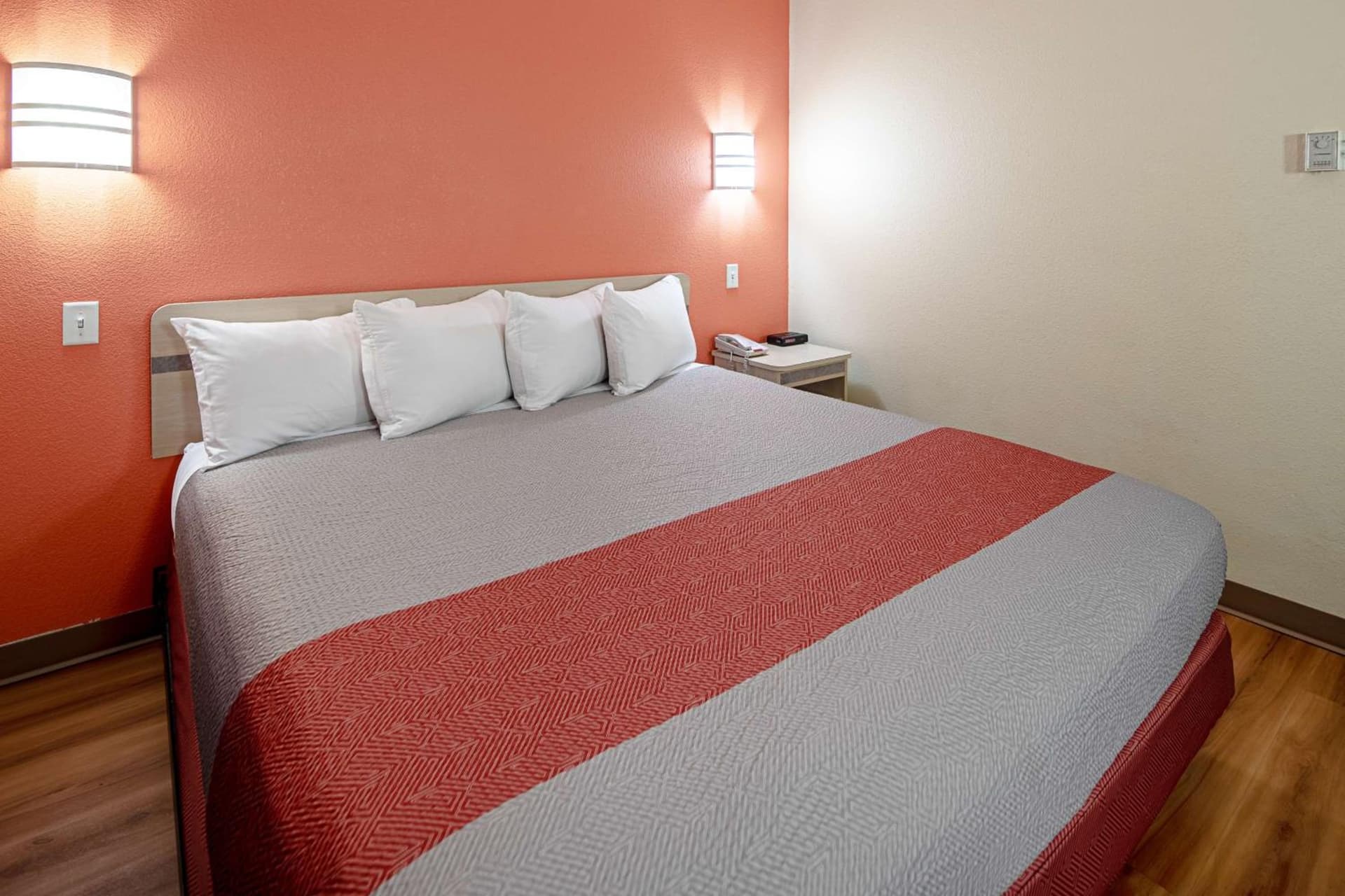Motel 6-Anchorage, AK - Midtown gallery photo in Anchorage, AK — image 12