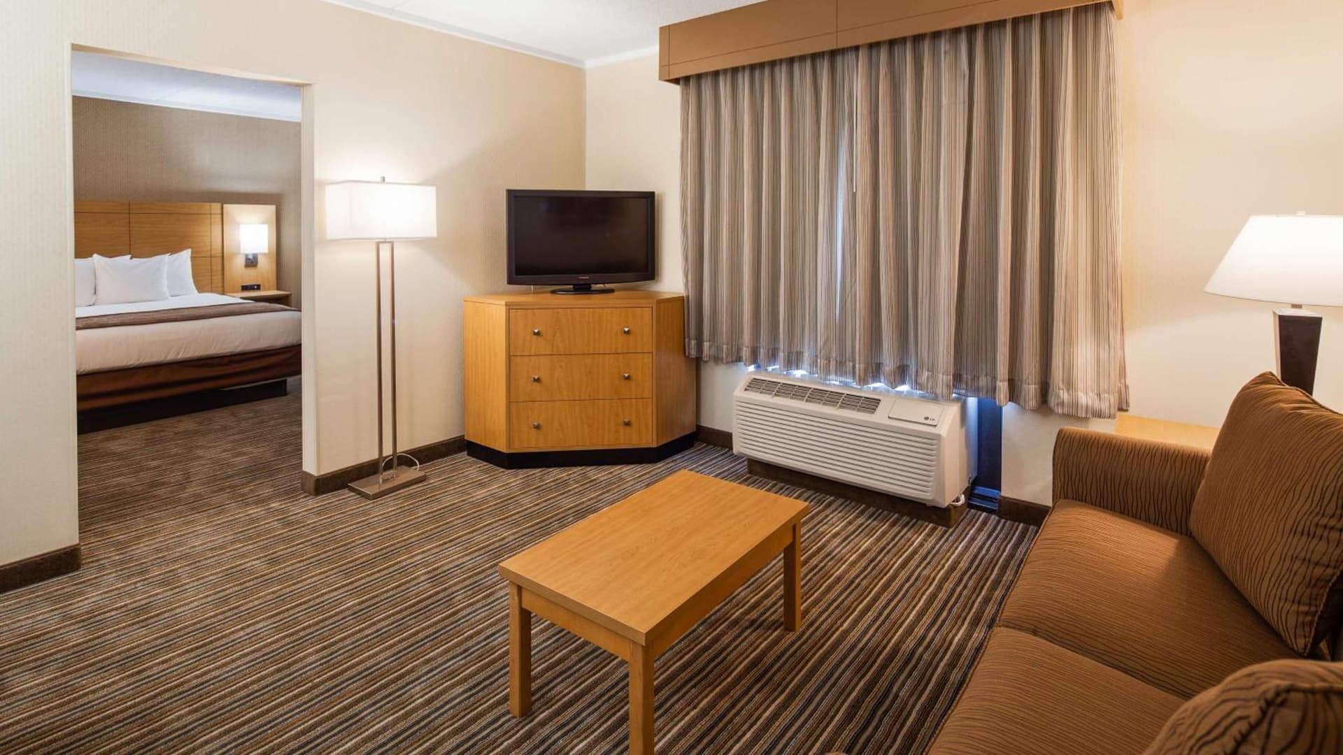Best Western Royal Plaza Hotel and Trade Center gallery photo in Marlborough, MA — image 40