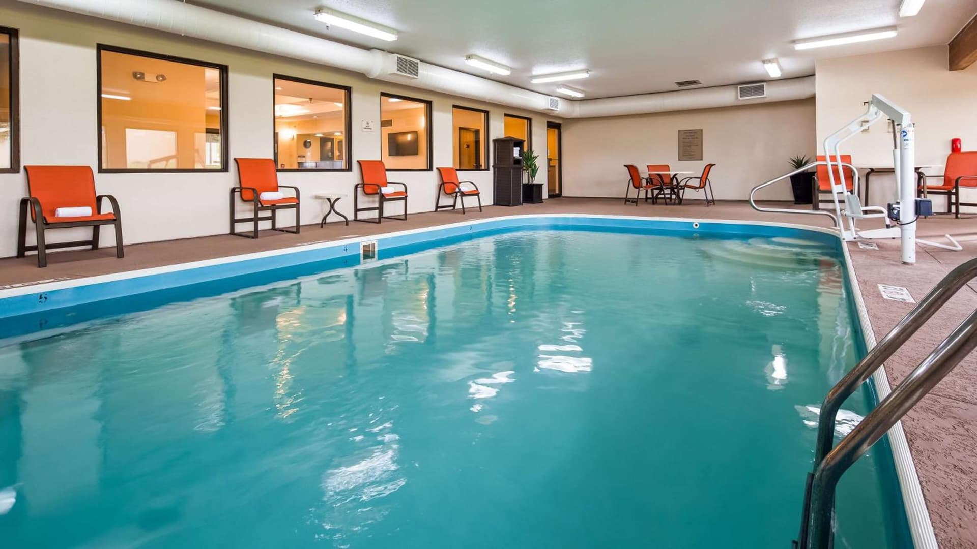 Best Western B R Guest property views in Zanesville, OH — gallery photo 3