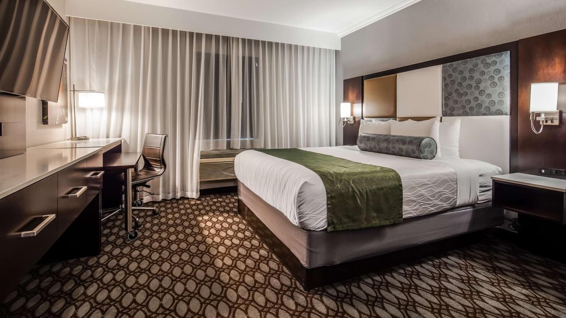 Best Western Premier NYC Gateway Hotel gallery photo in North Bergen — image 40