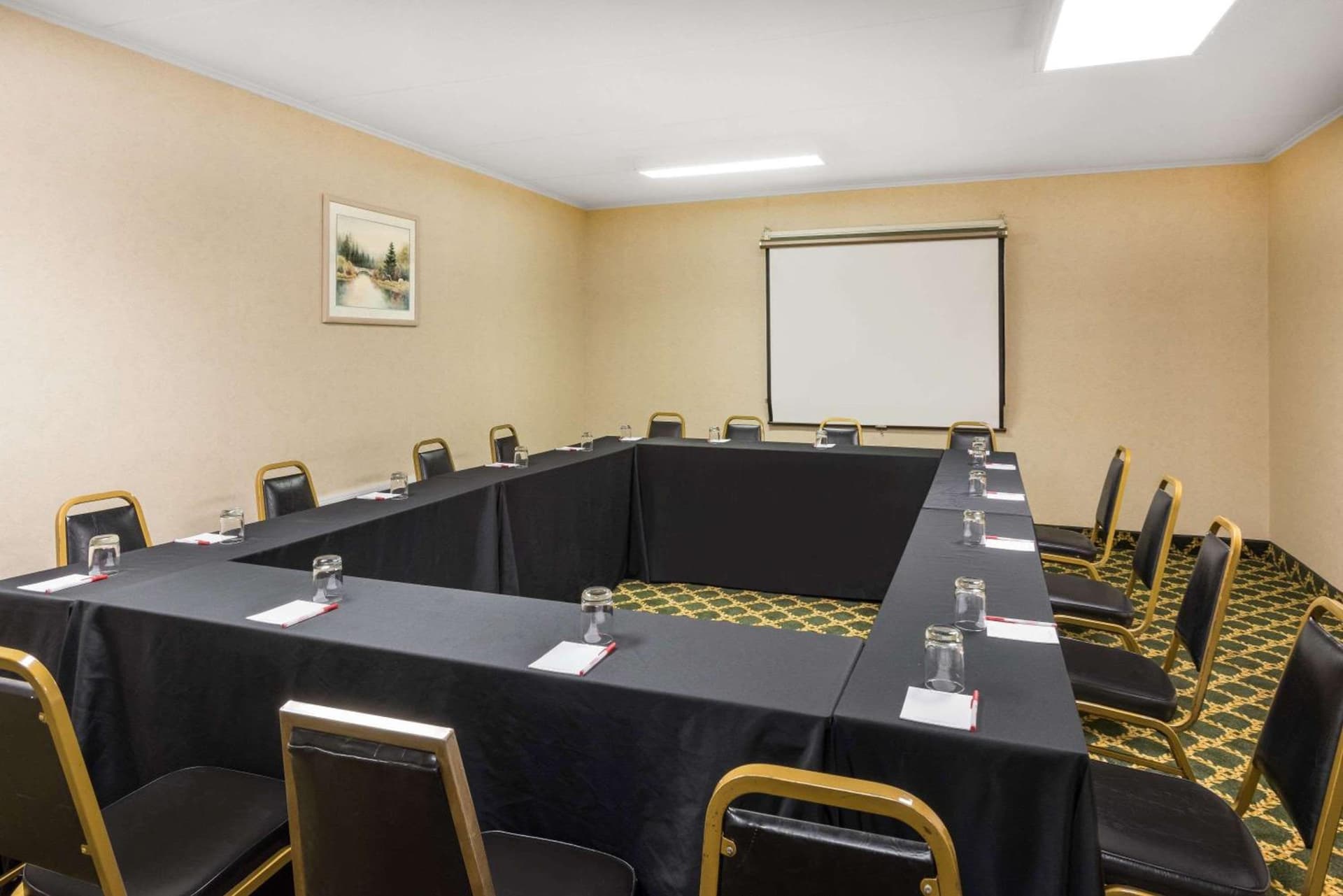 Ramada Plaza by Wyndham Portland gallery photo in Portland, ME — image 21
