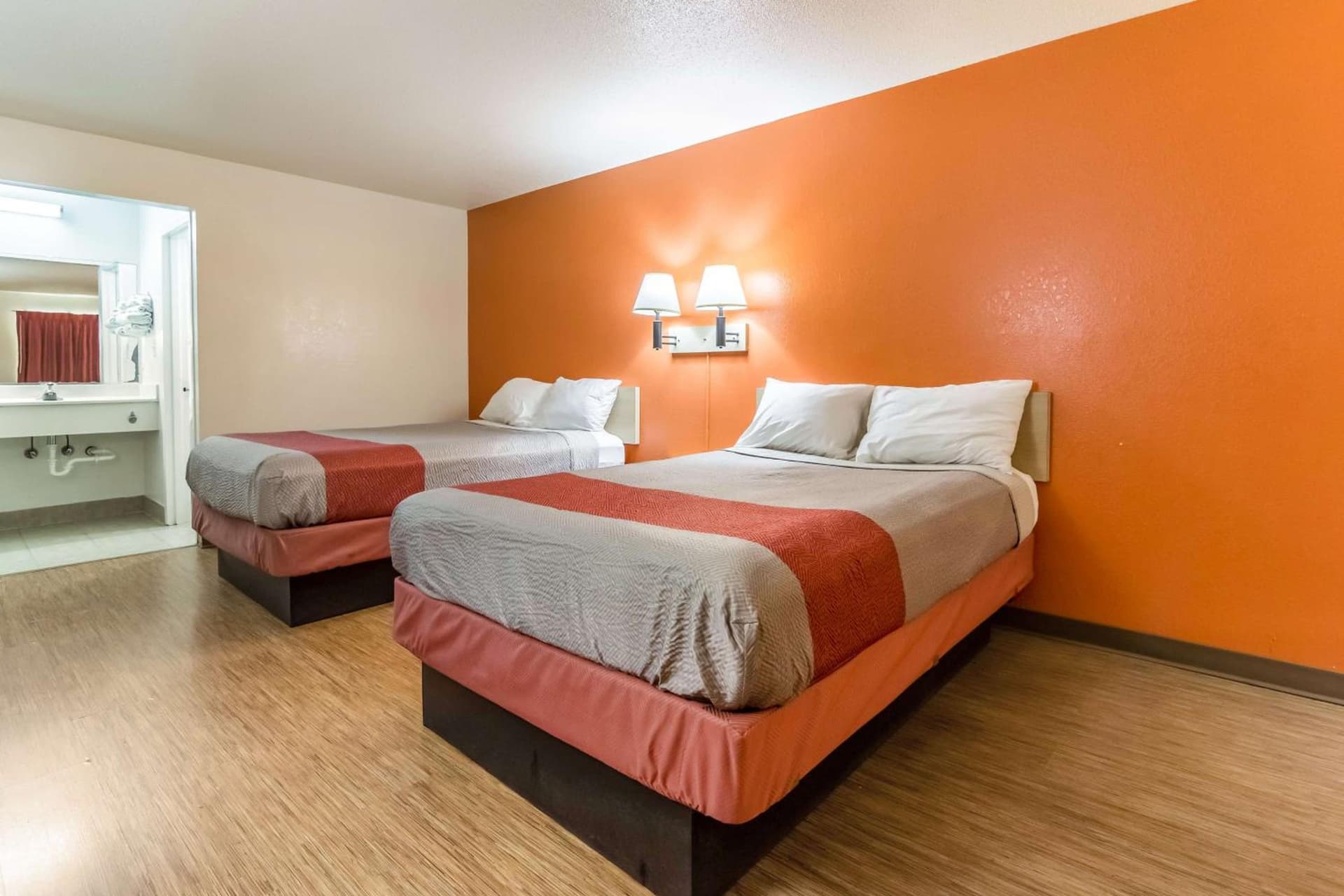 Motel 6-Raleigh, NC - Cary gallery photo in Cary, NC — image 22