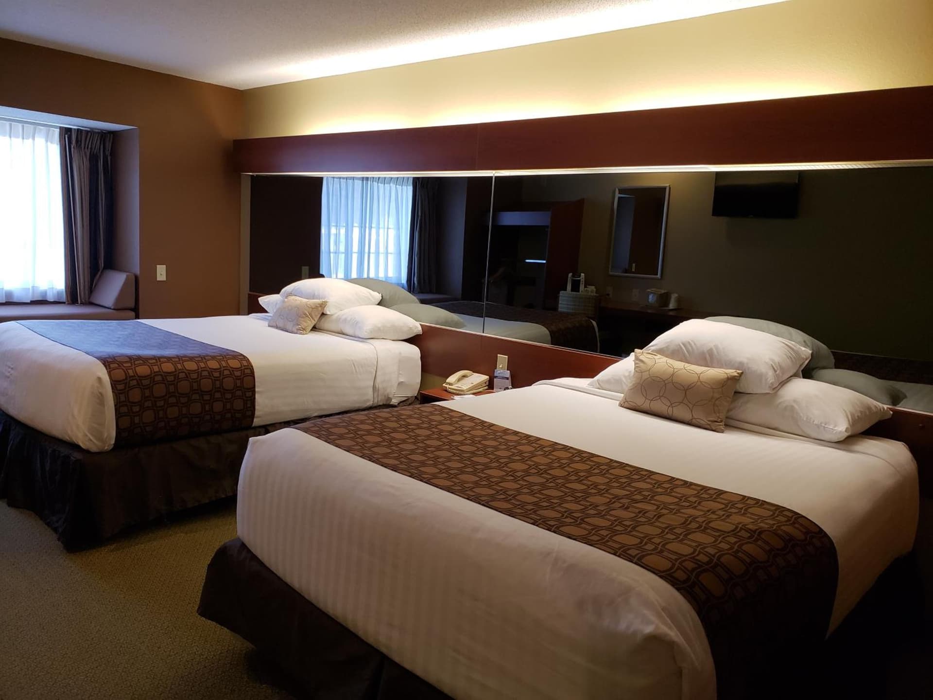Microtel Inn & Suites by Wyndham Dover New Hampshire interior in Dover, NH — gallery photo 2