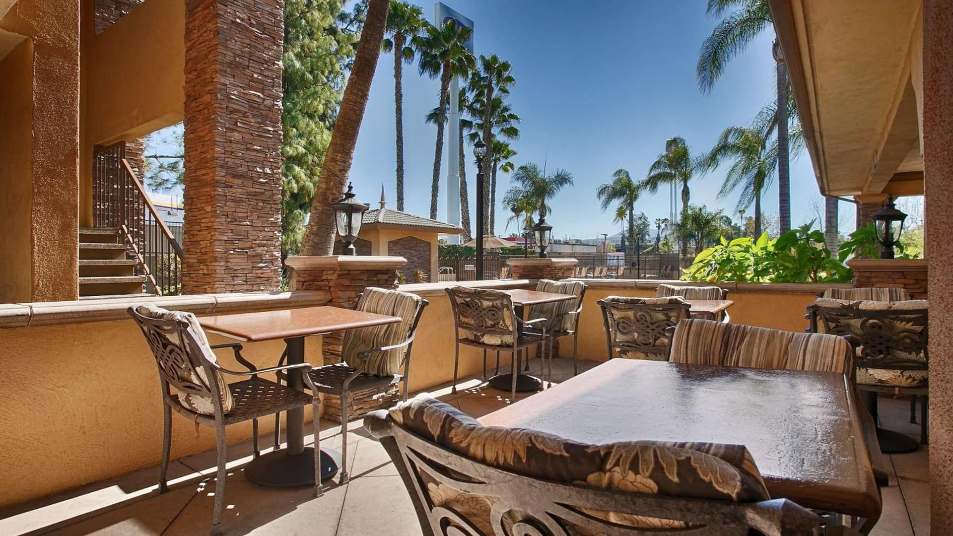 Empire Inn interior in San Bernardino, CA — gallery photo 2