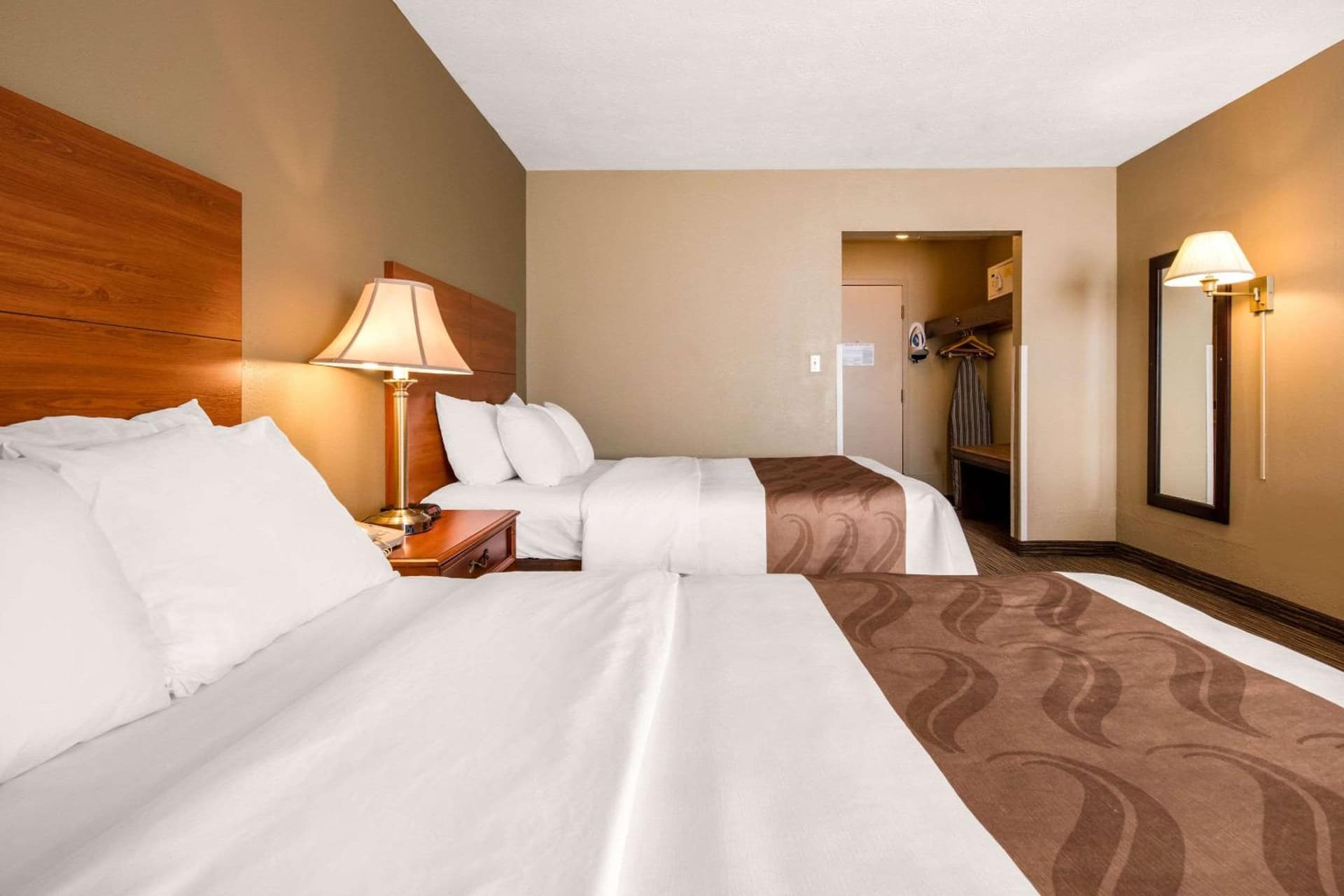 Quality Inn & Suites New Castle gallery photo in New Castle, PA — image 23