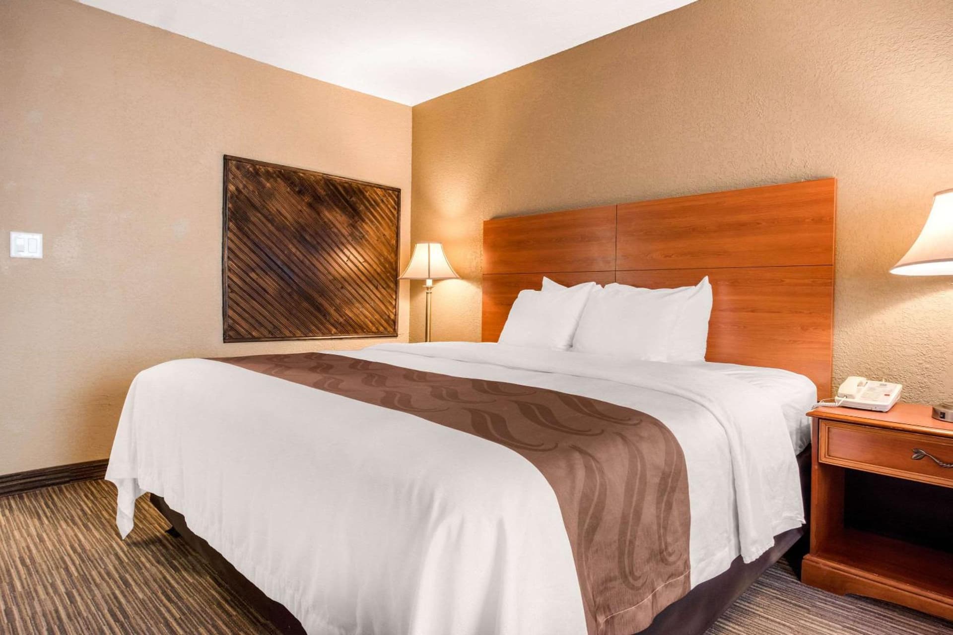 Quality Inn & Suites New Castle gallery photo in New Castle, PA — image 6