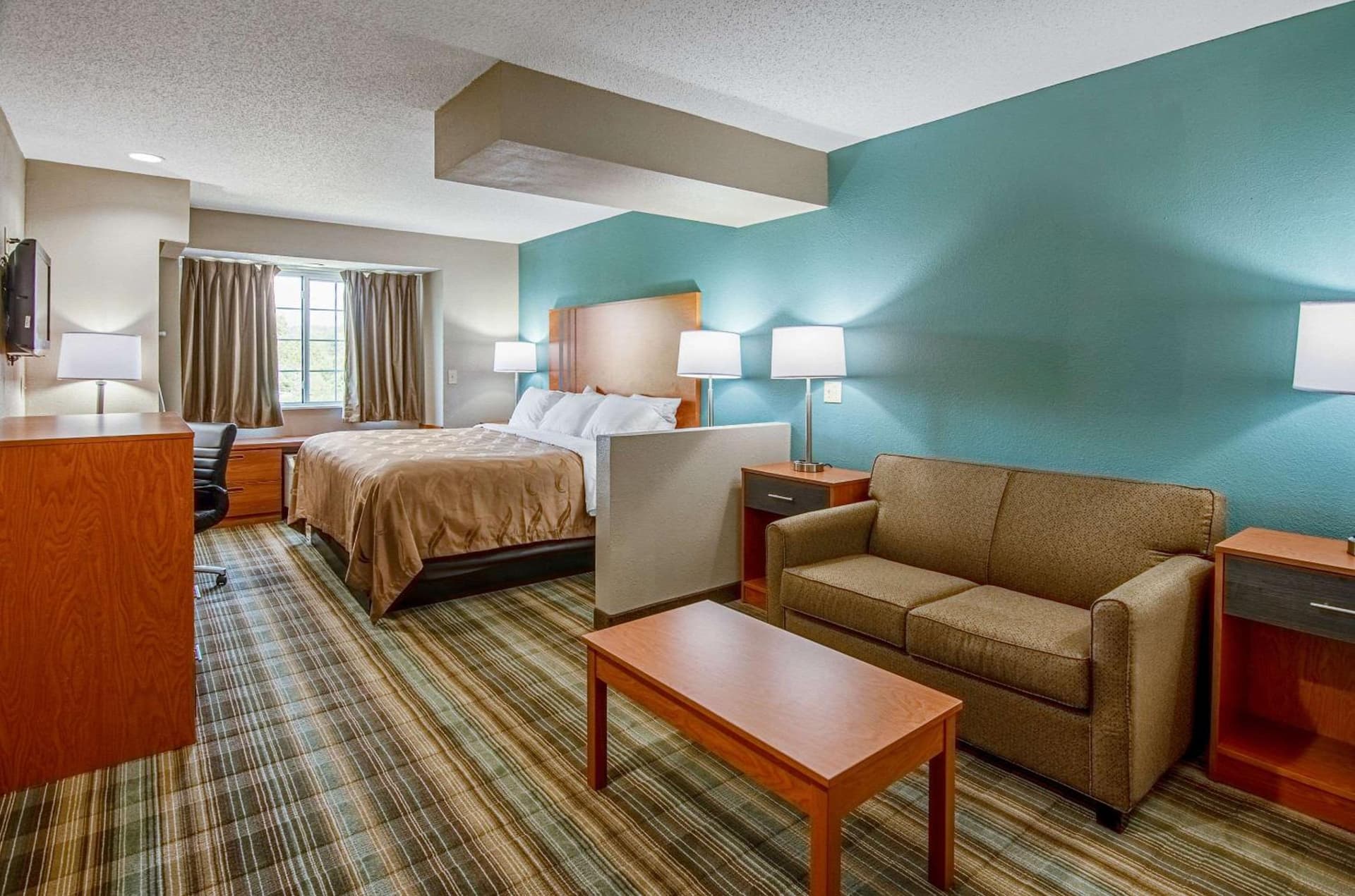 Quality Inn & Suites Bristol North gallery photo in Bristol, VA — image 16