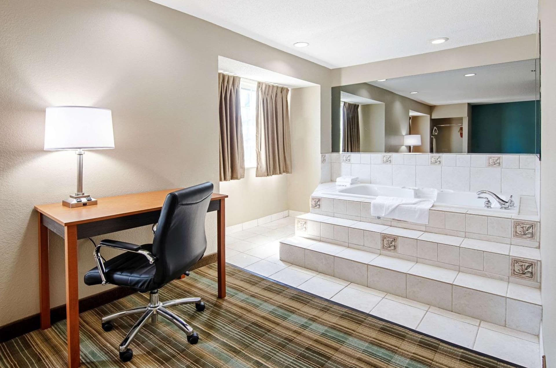 Quality Inn & Suites Bristol North gallery photo in Bristol, VA — image 26
