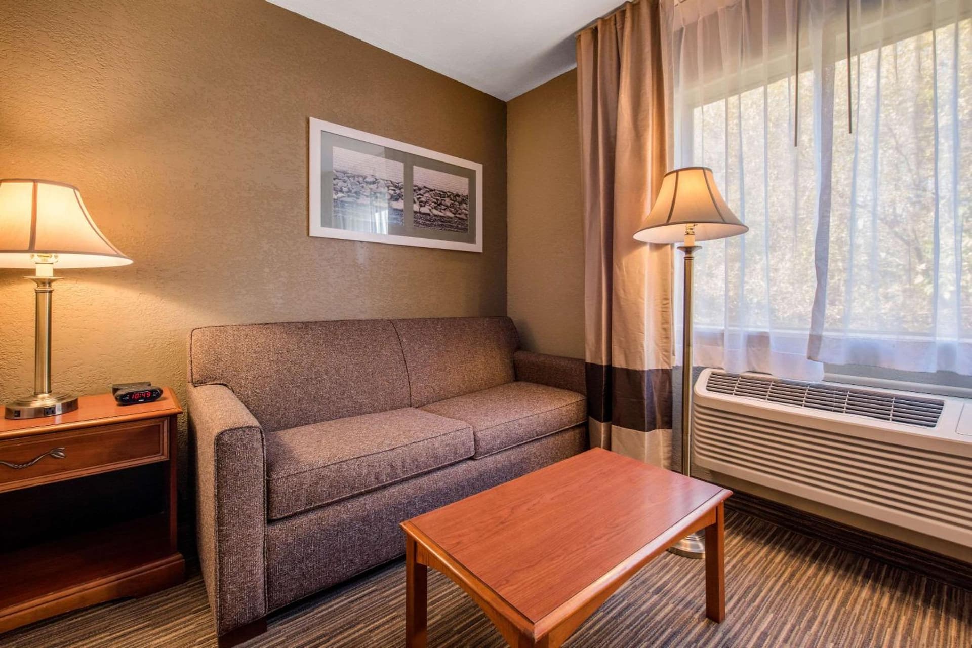 Quality Inn & Suites New Castle gallery photo in New Castle, PA — image 15