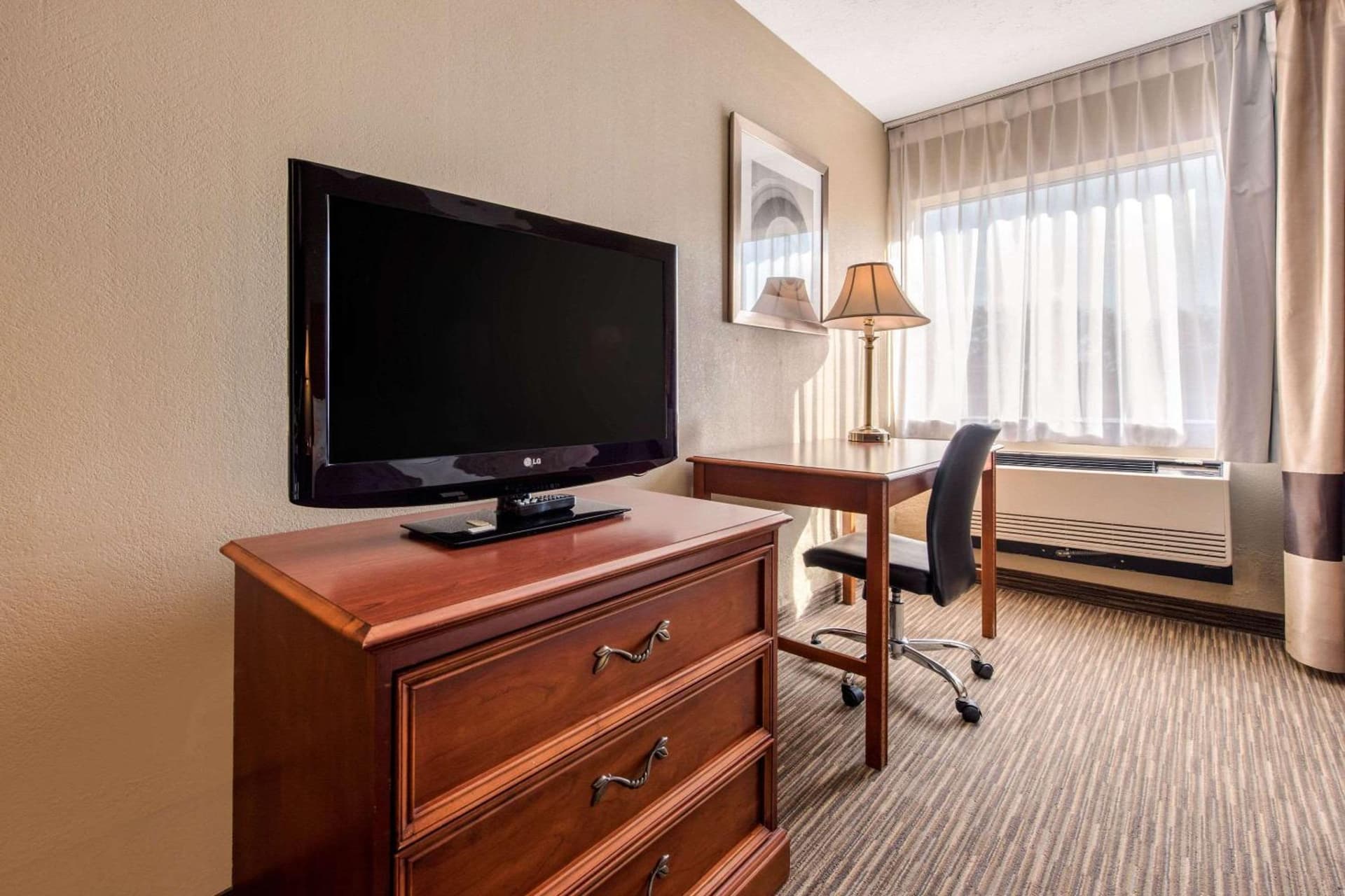 Quality Inn & Suites New Castle property views in New Castle, PA — gallery photo 3