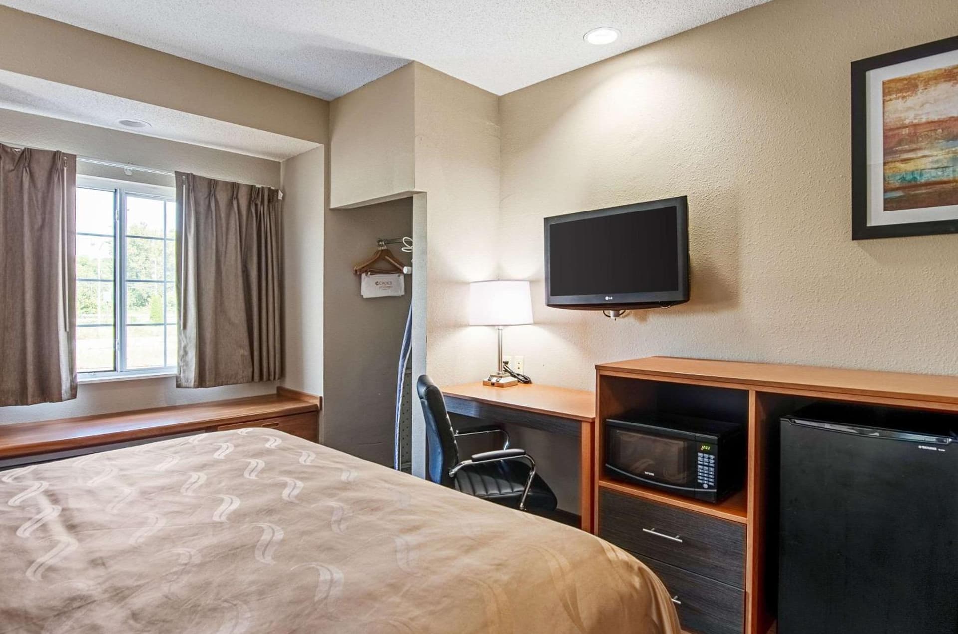 Quality Inn & Suites Bristol North gallery photo in Bristol, VA — image 4