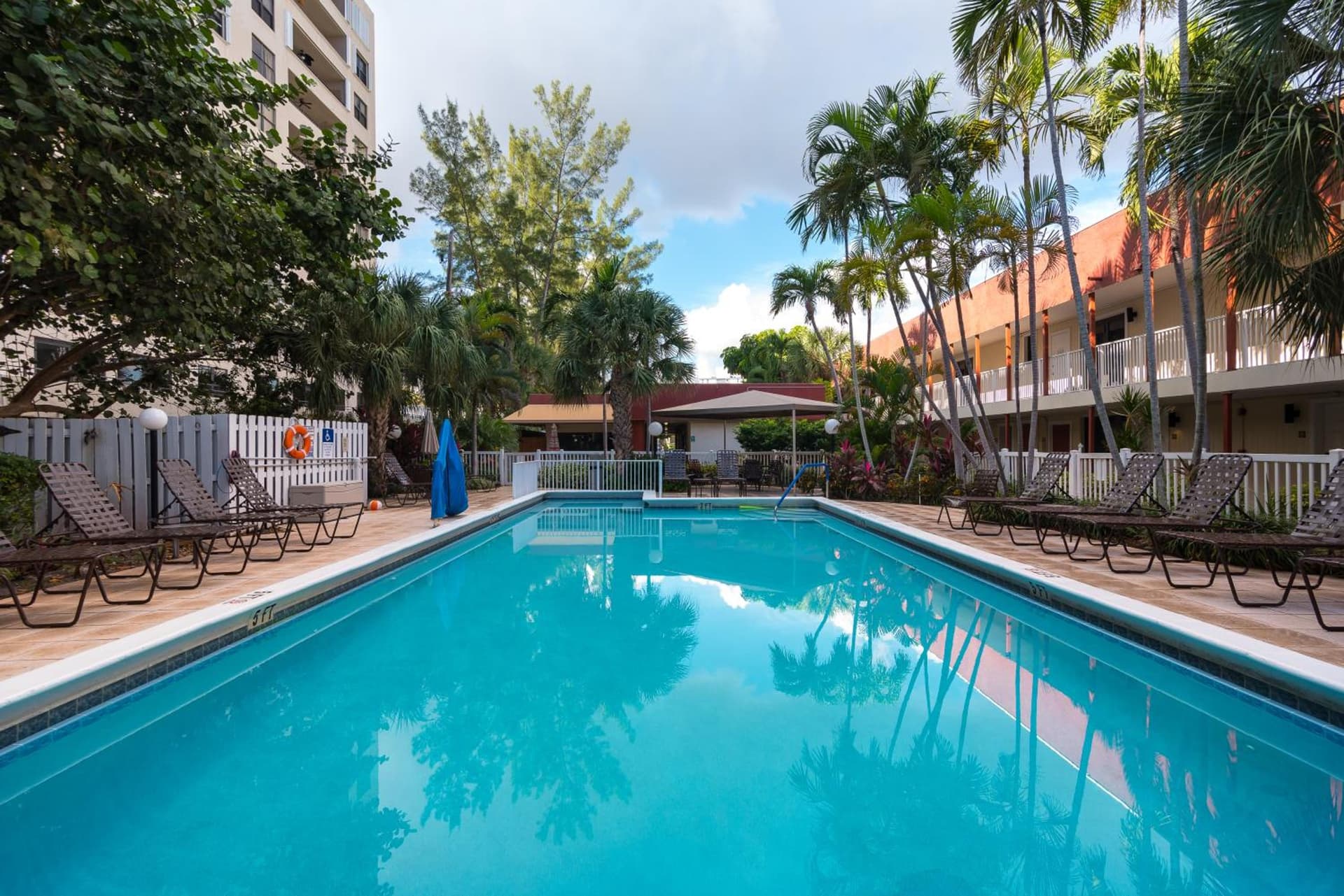 La Costa Beach Club gallery photo in Pompano Beach, FL — image 8