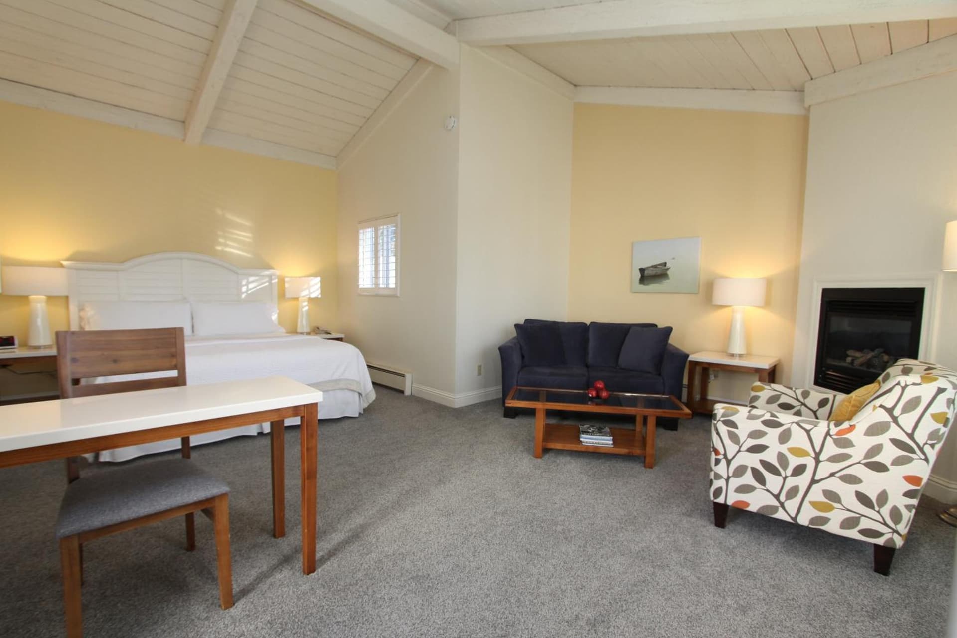 Lobos Lodge property views in Carmel — gallery photo 3