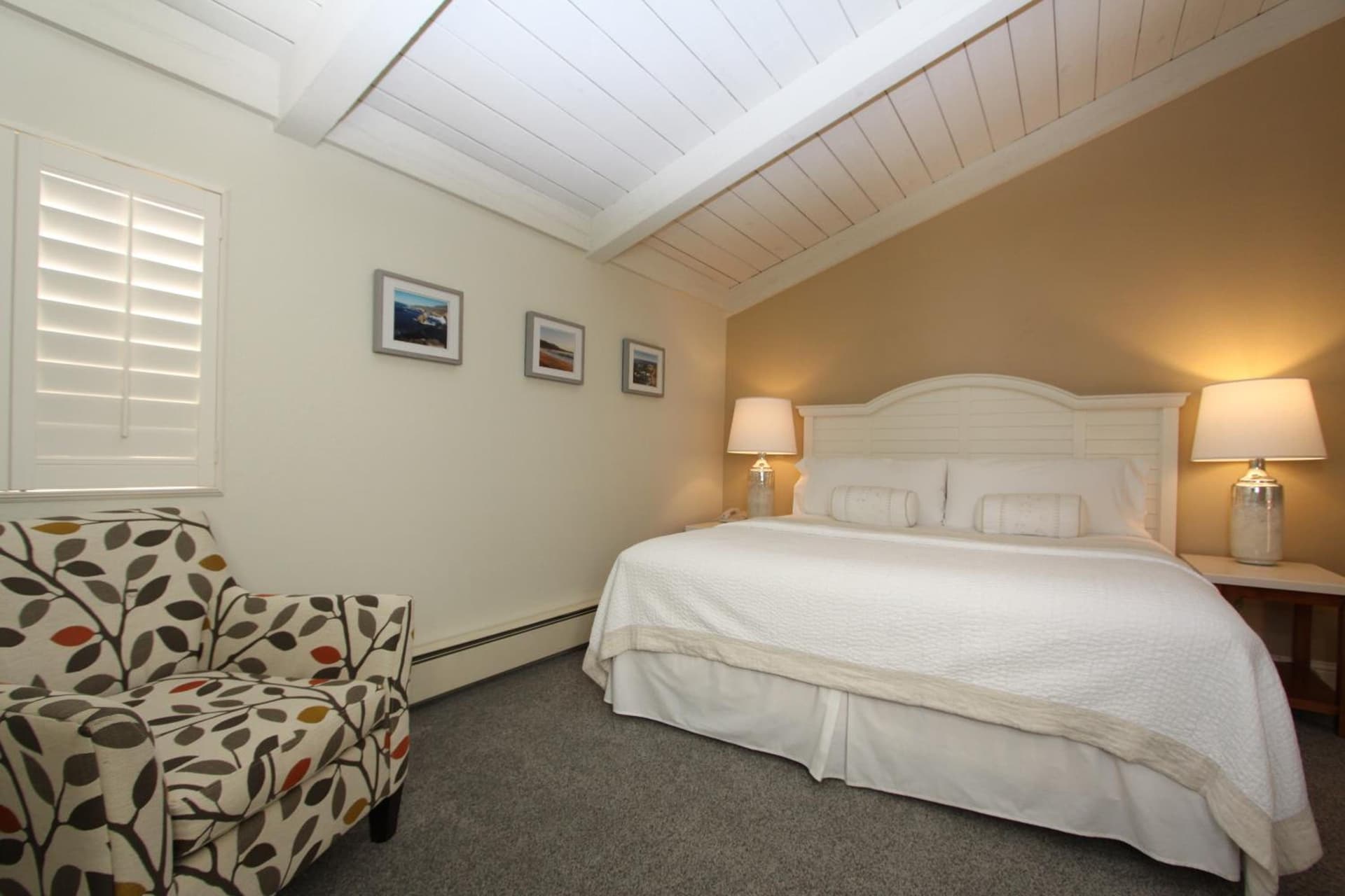 Lobos Lodge gallery photo in Carmel — image 31