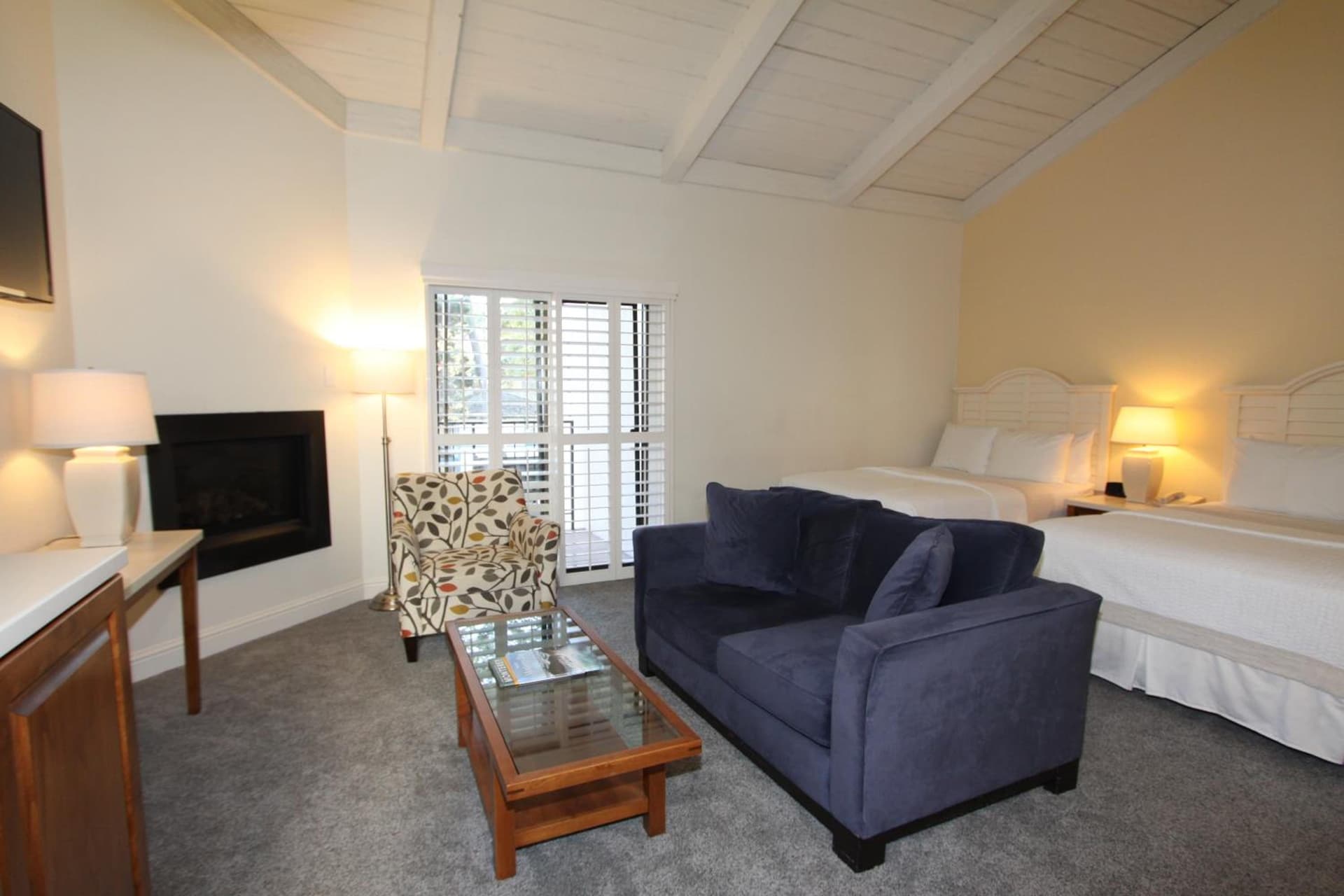Lobos Lodge gallery photo in Carmel — image 22