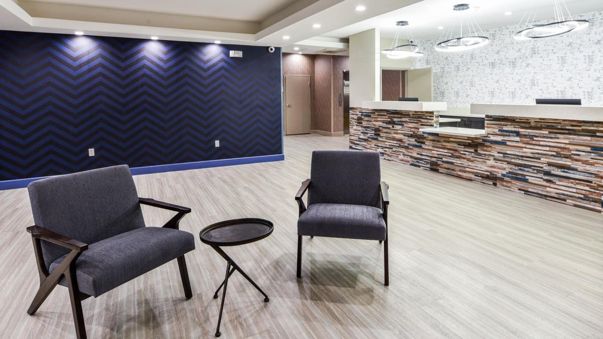 Hollywood Inn Suites Hotel gallery photo in Los Angeles, CA — image 32