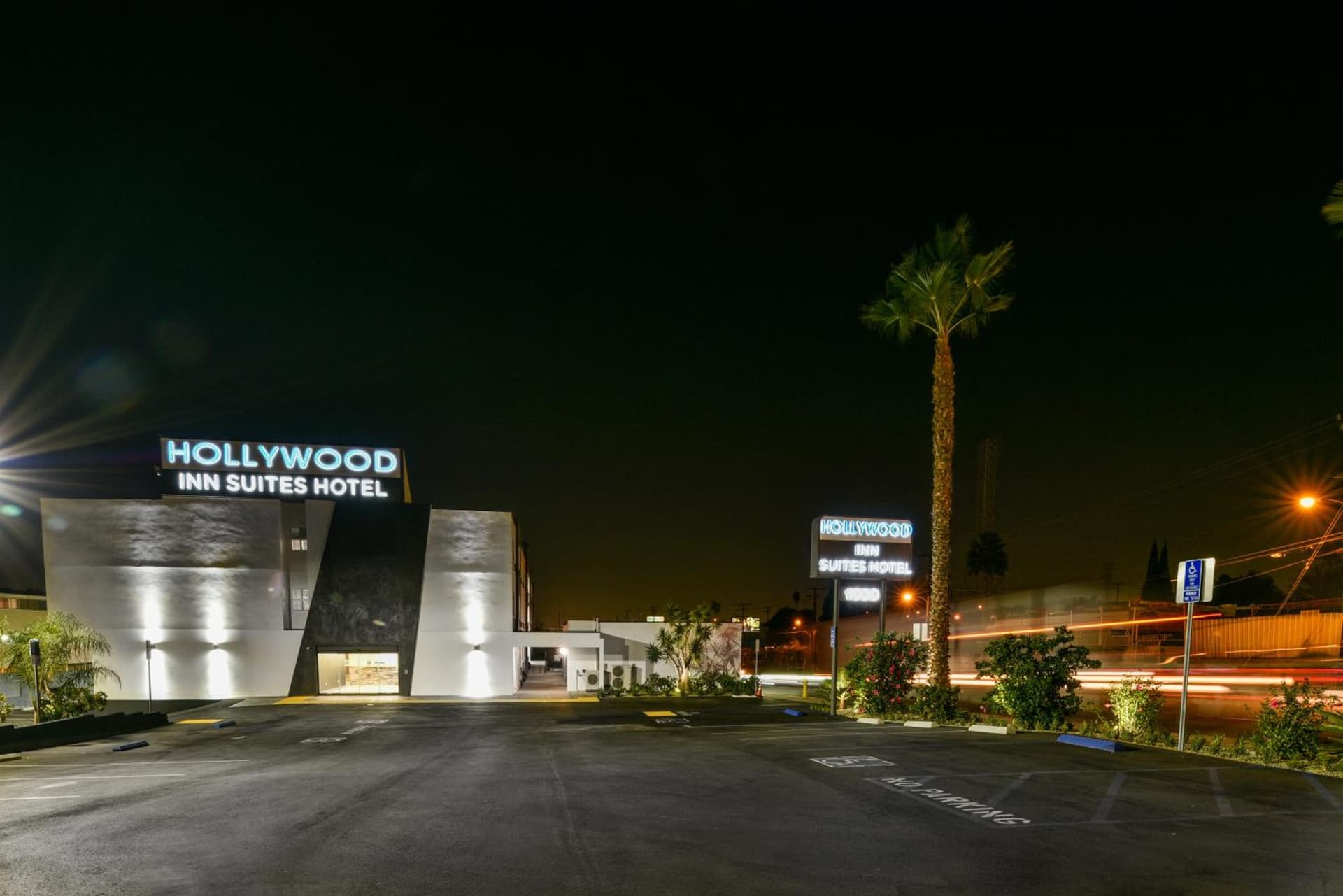 Hollywood Inn Suites Hotel gallery photo in Los Angeles, CA — image 29