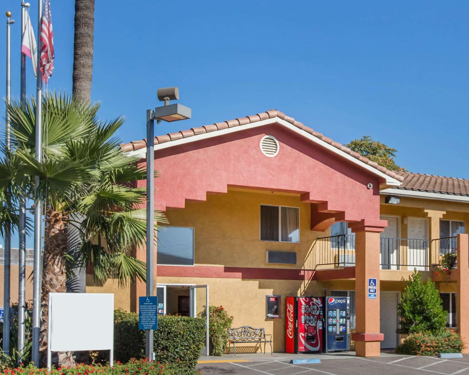 Econo Lodge Inn & Suites Lodi - Wine Country Area featured exterior or lobby in Lodi, CA — similar hotel