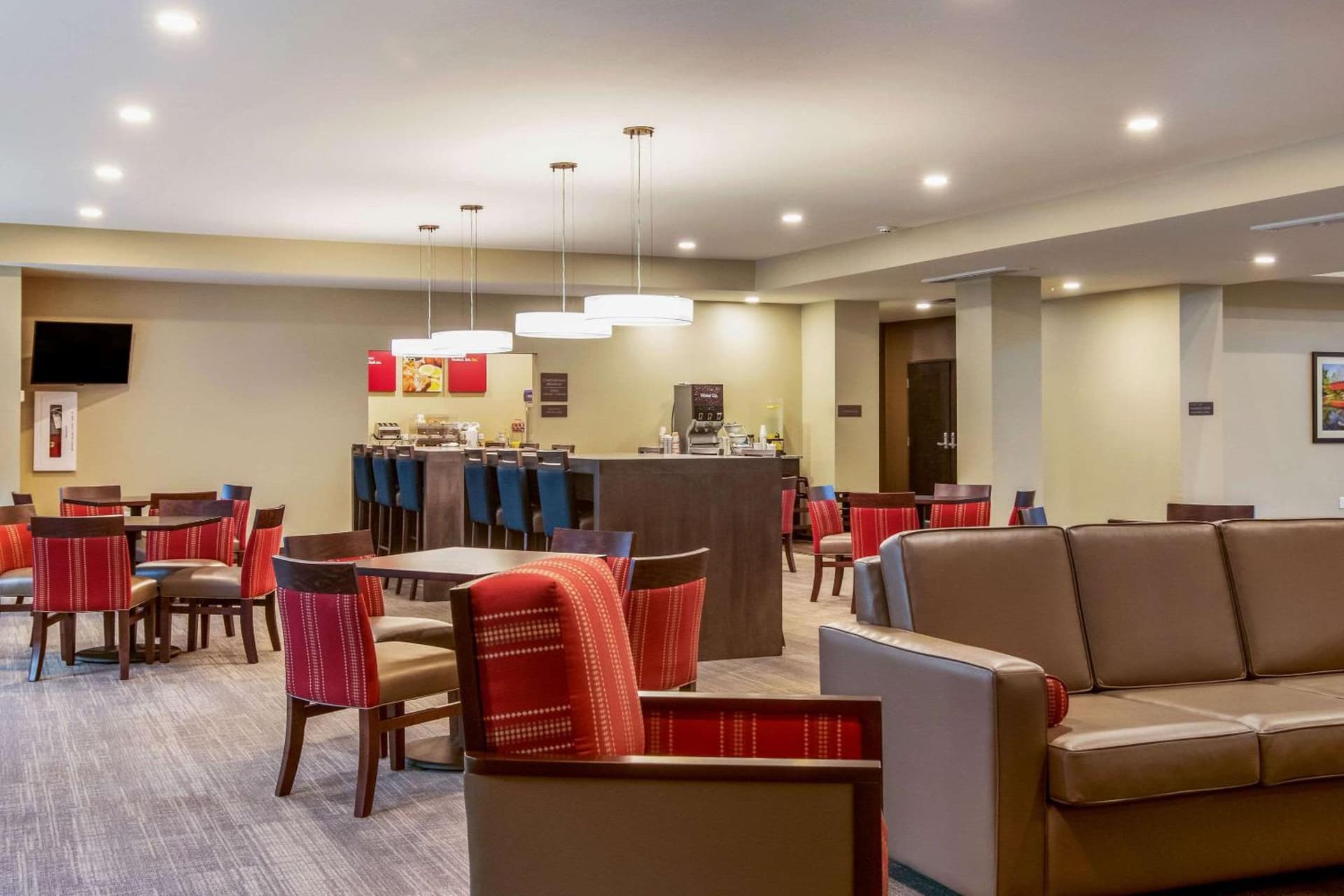 Comfort Suites Wooster near University Campus gallery photo in Wooster, OH — image 20