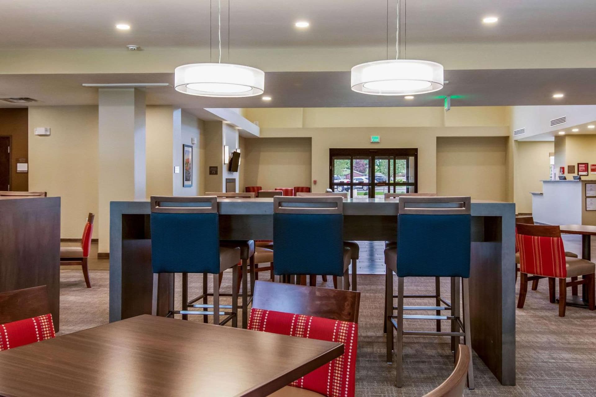 Comfort Suites Wooster near University Campus gallery photo in Wooster, OH — image 17