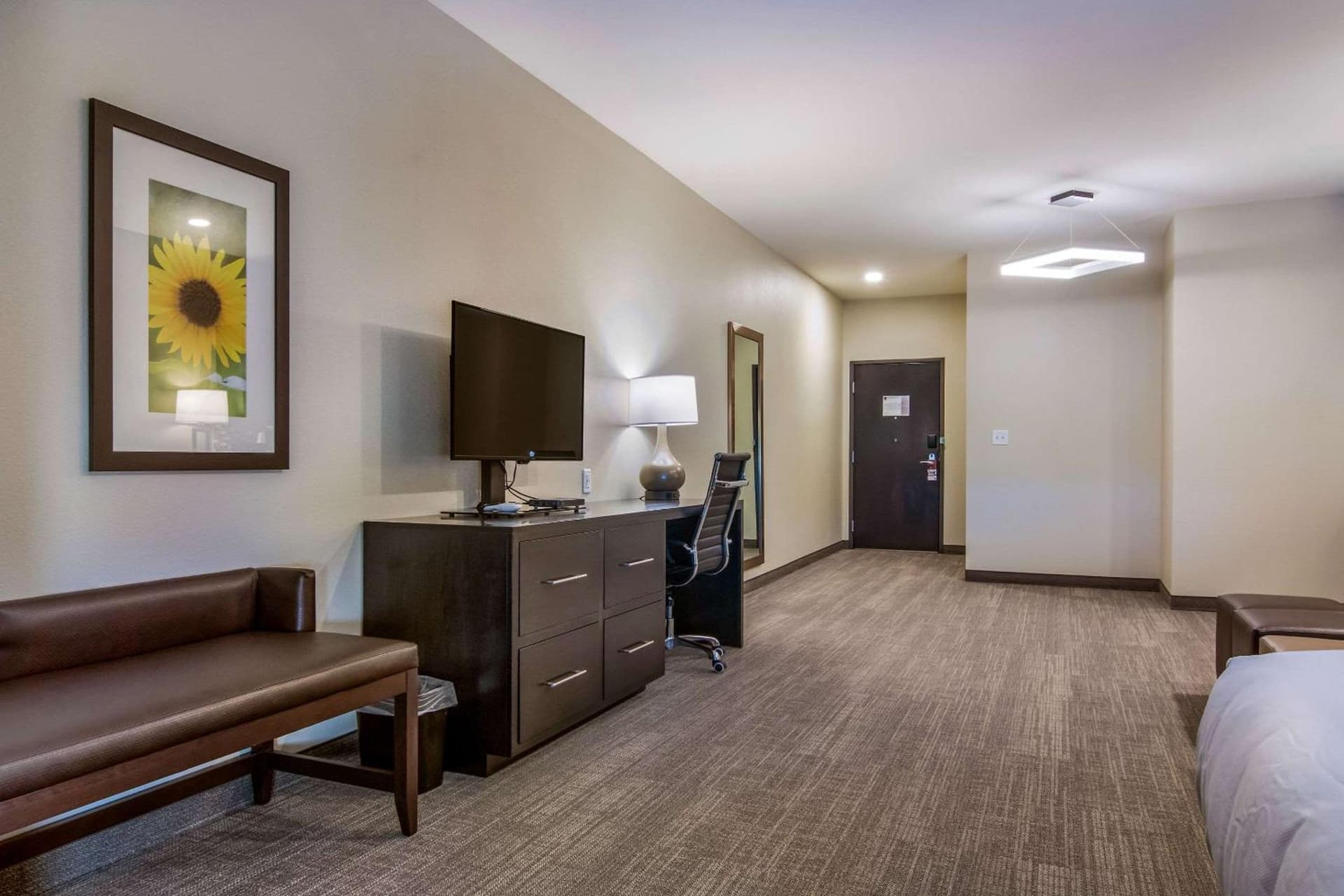Comfort Suites Wooster near University Campus gallery photo in Wooster, OH — image 8