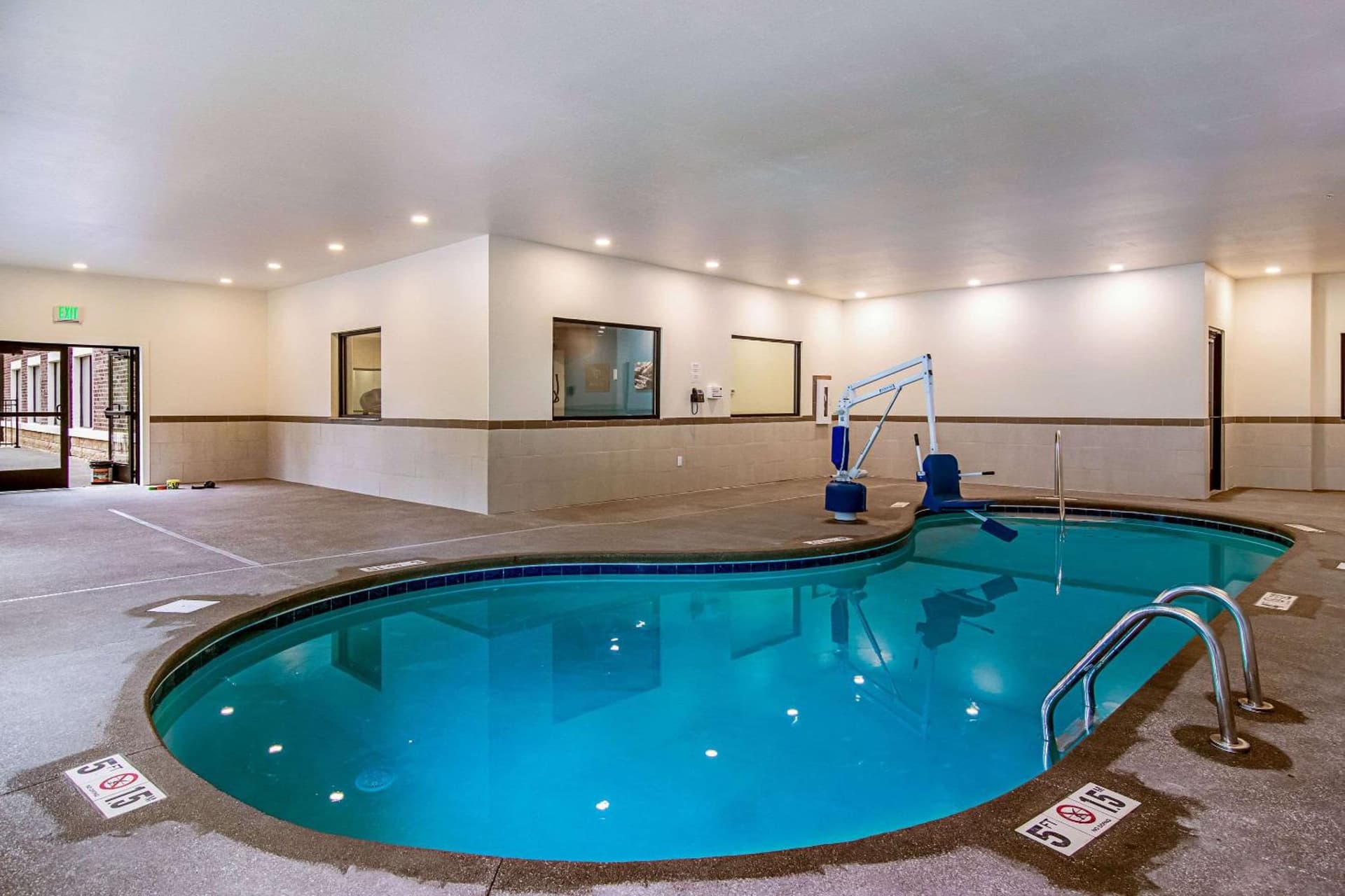 Comfort Suites Wooster near University Campus gallery photo in Wooster, OH — image 16