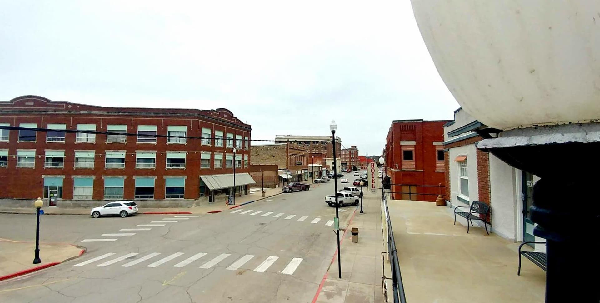 Hotel Whiting interior in Pawhuska, OK — gallery photo 2