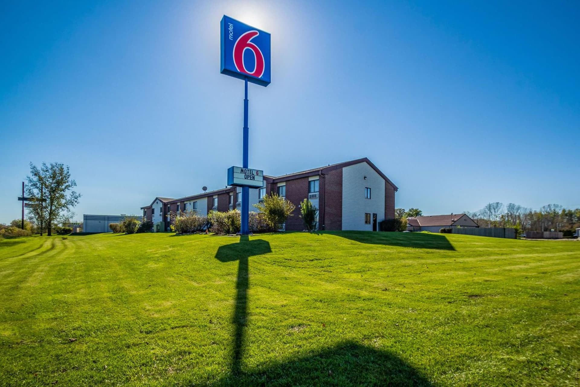 Motel 6-Saukville, WI featured exterior or lobby in Saukville, WI — similar hotel
