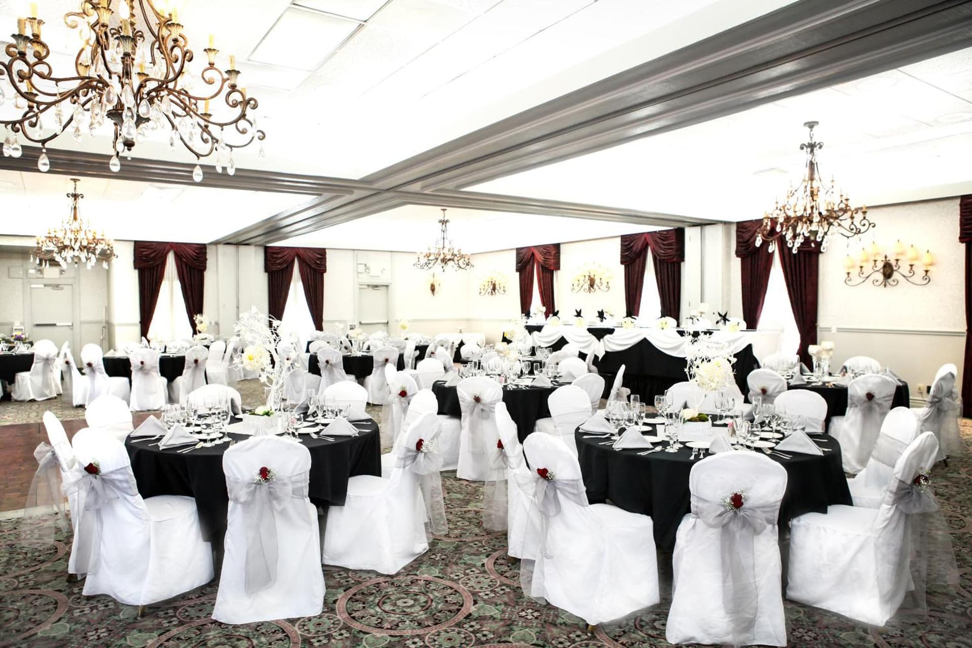 Hotel Piccadilly gallery photo in Fresno, CA — image 77