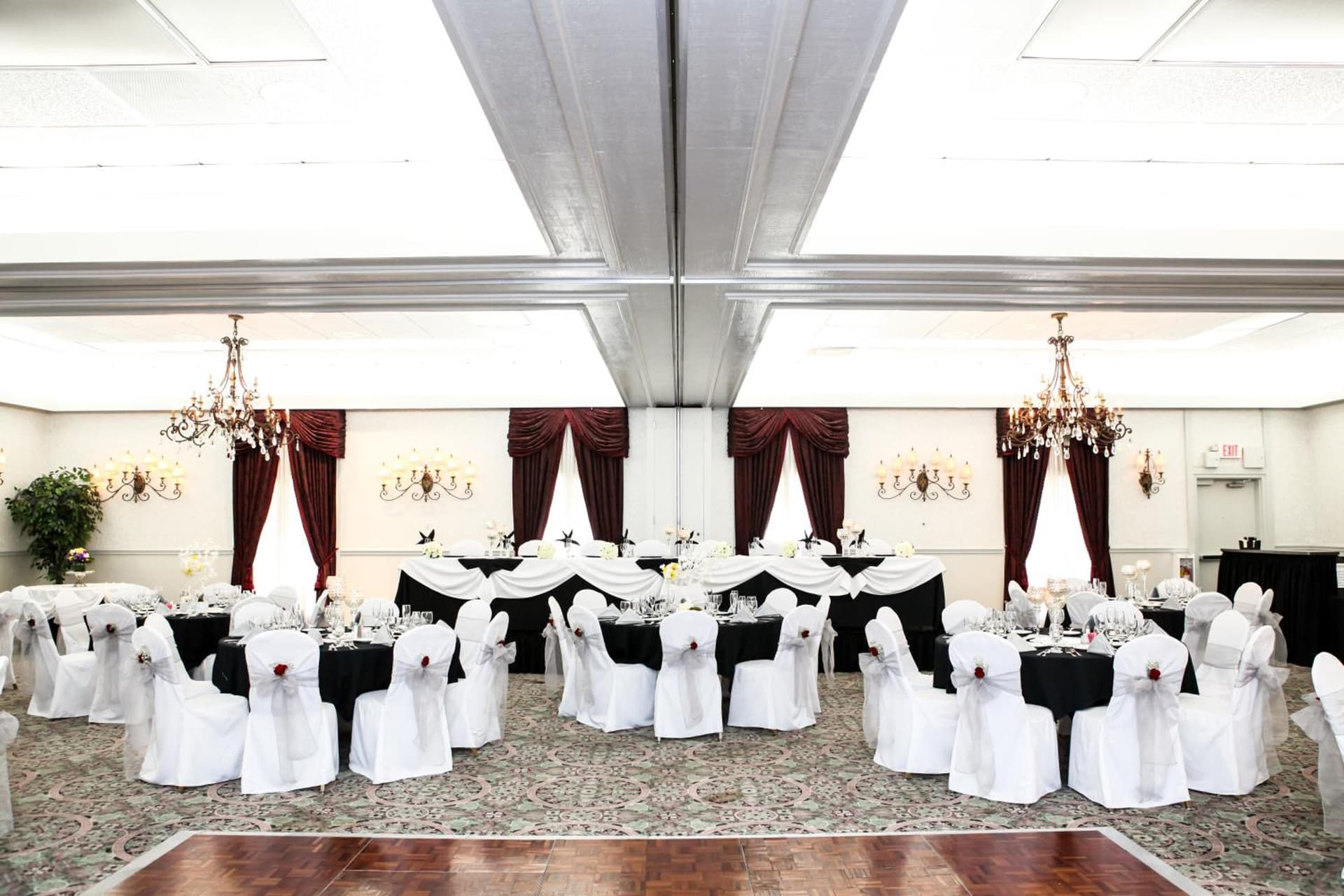 Hotel Piccadilly gallery photo in Fresno, CA — image 33
